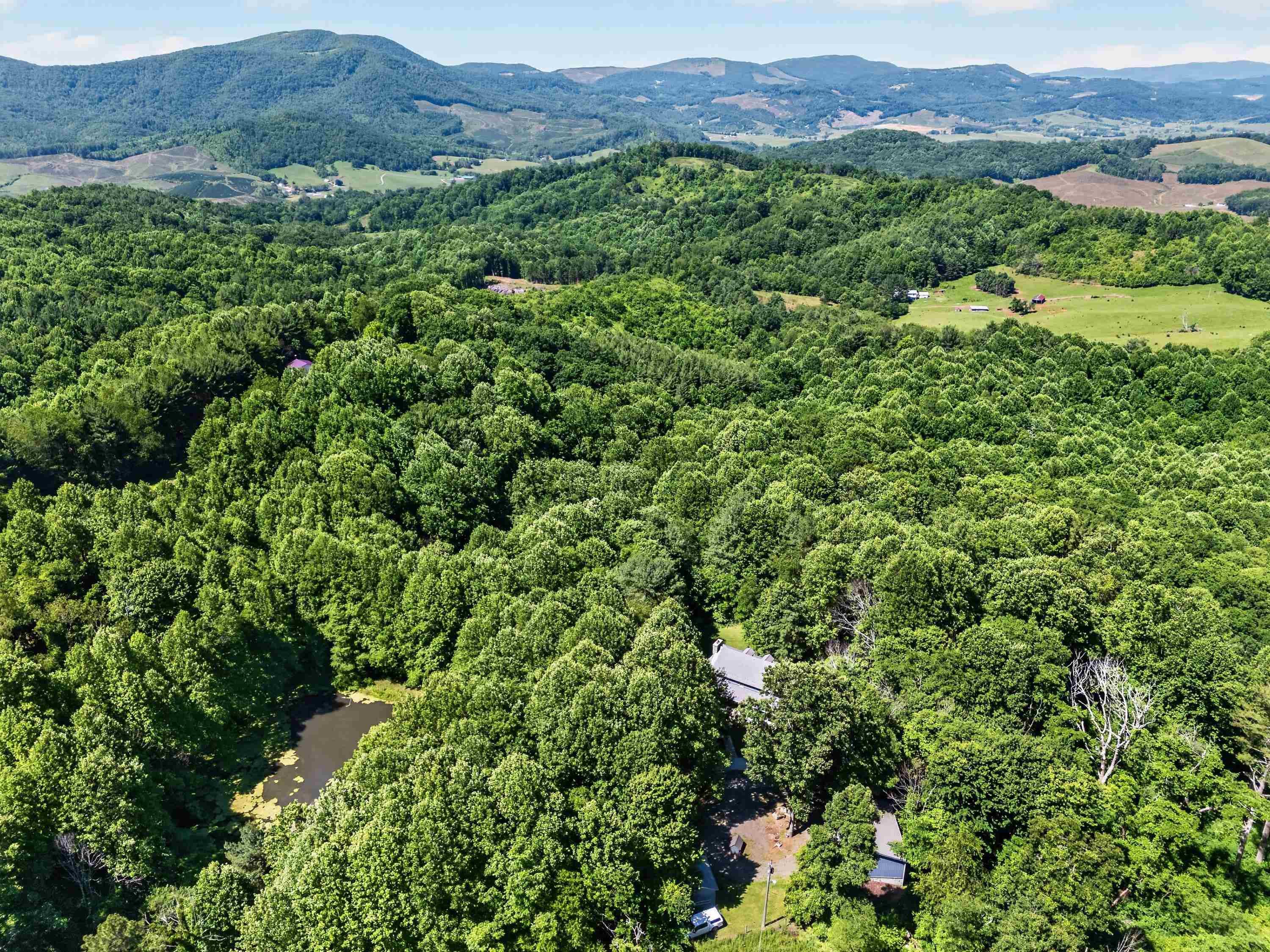 79 Rock Fence Lane Elk Creek VA 24326