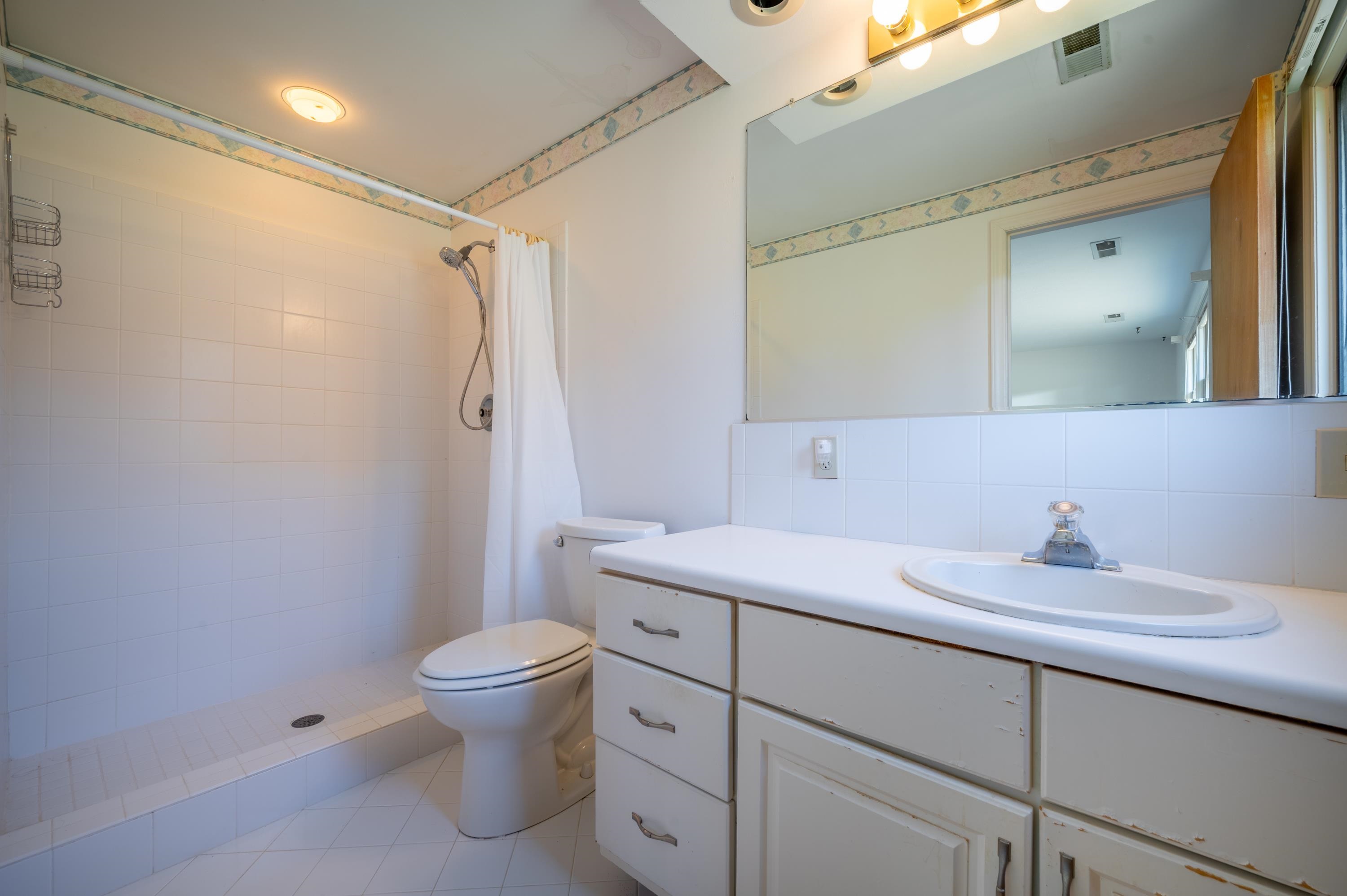 1237 Duncans Chapel Road Willis VA 24380