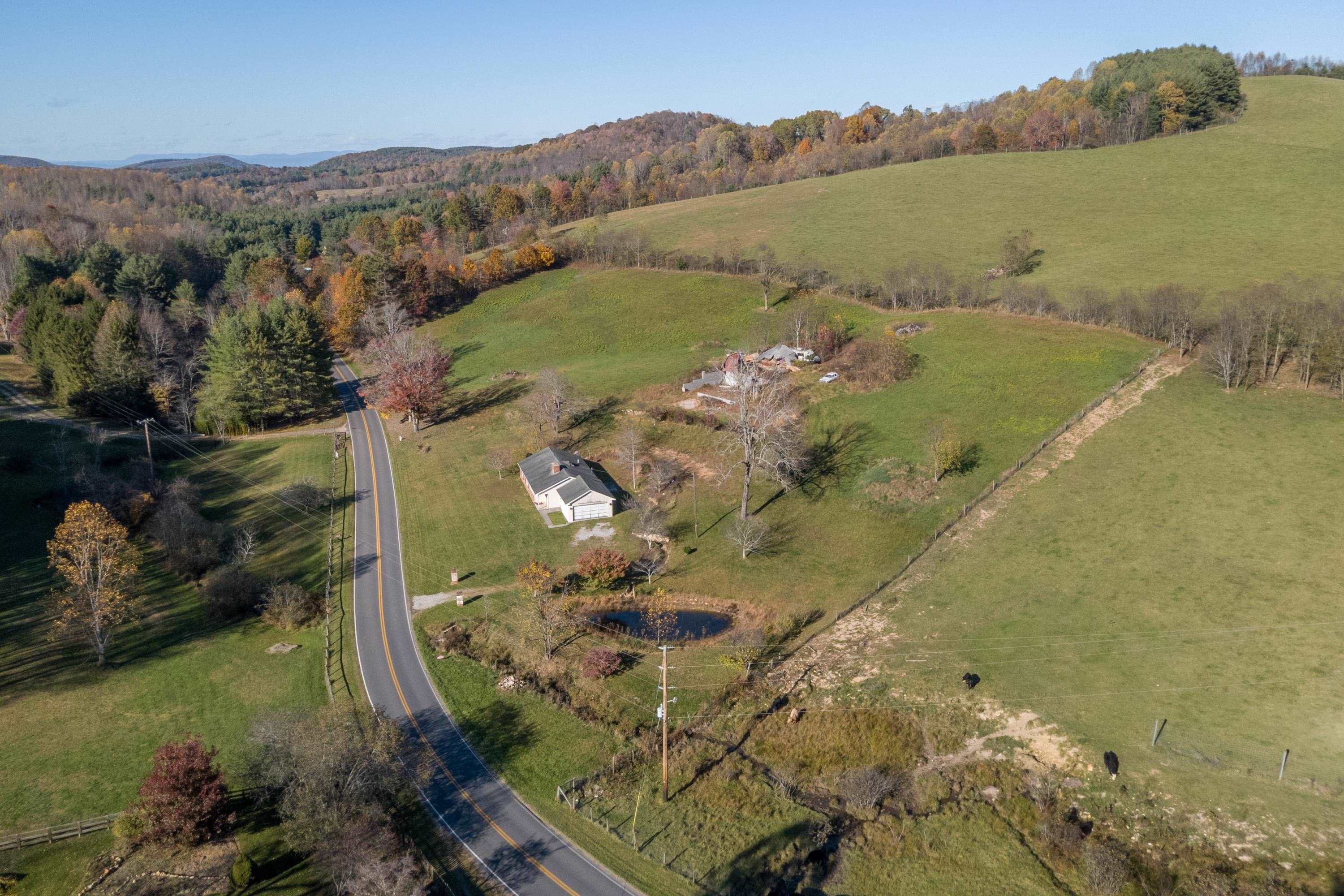 1237 Duncans Chapel Road Willis VA 24380