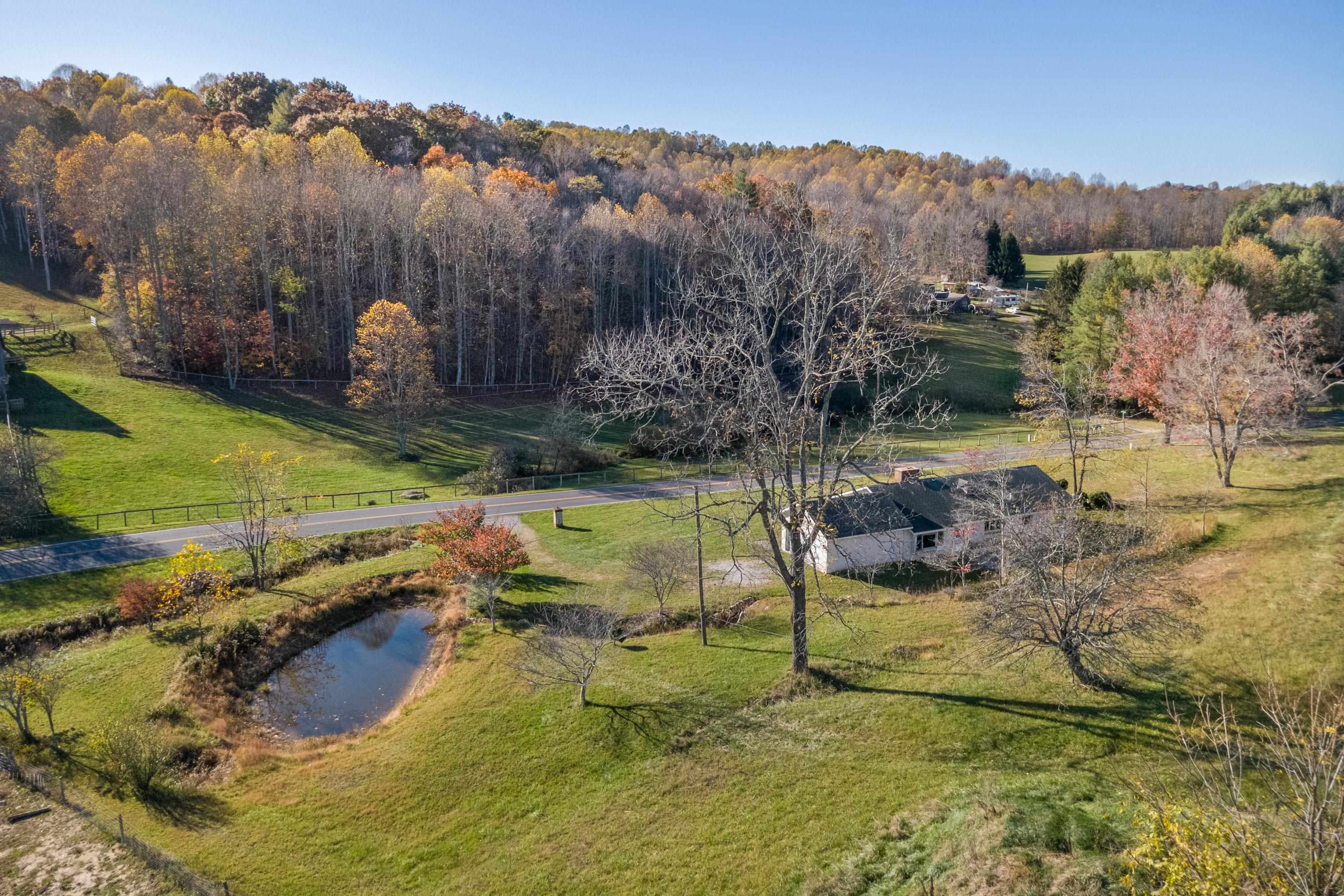 1237 Duncans Chapel Road Willis VA 24380