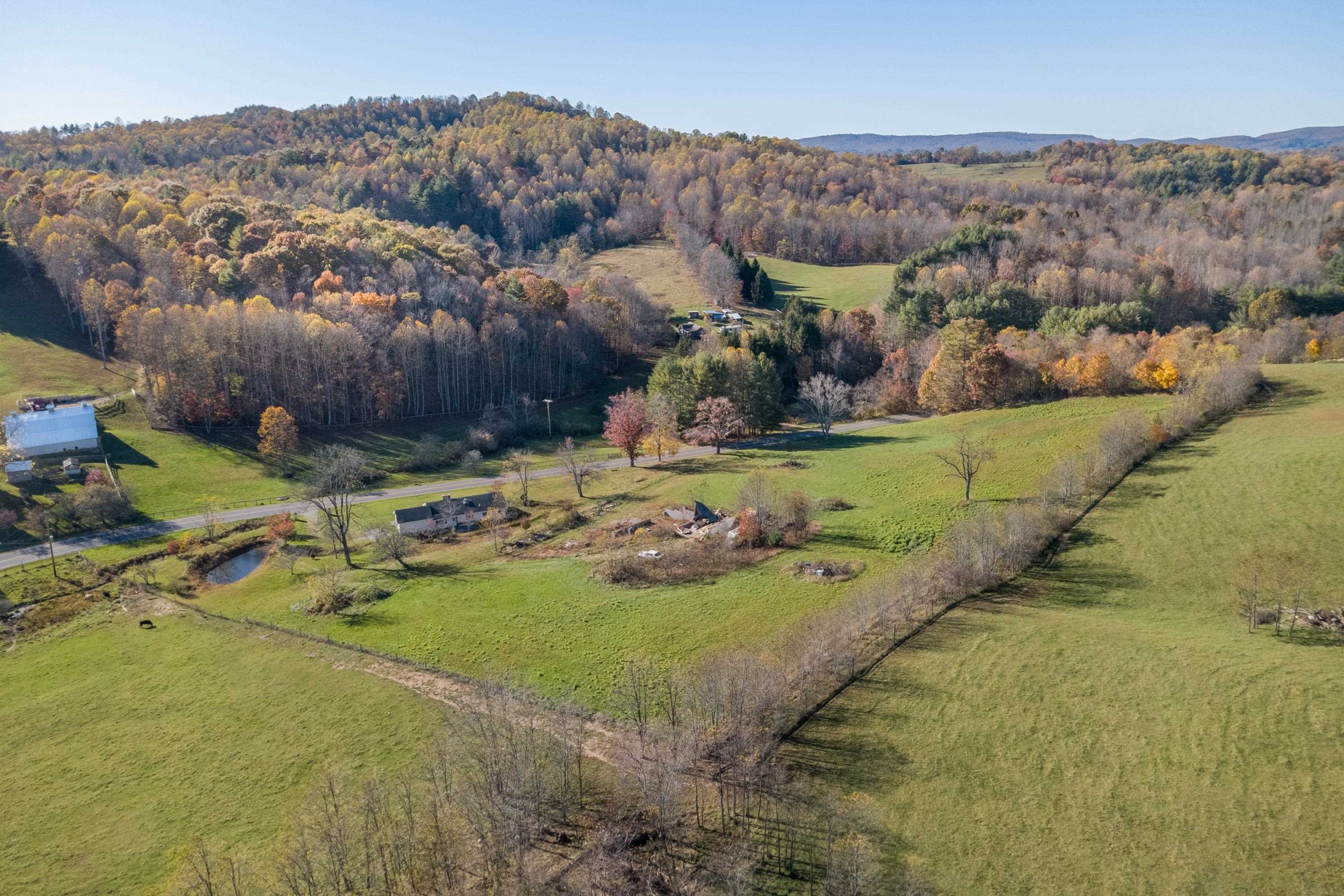 1237 Duncans Chapel Road Willis VA 24380