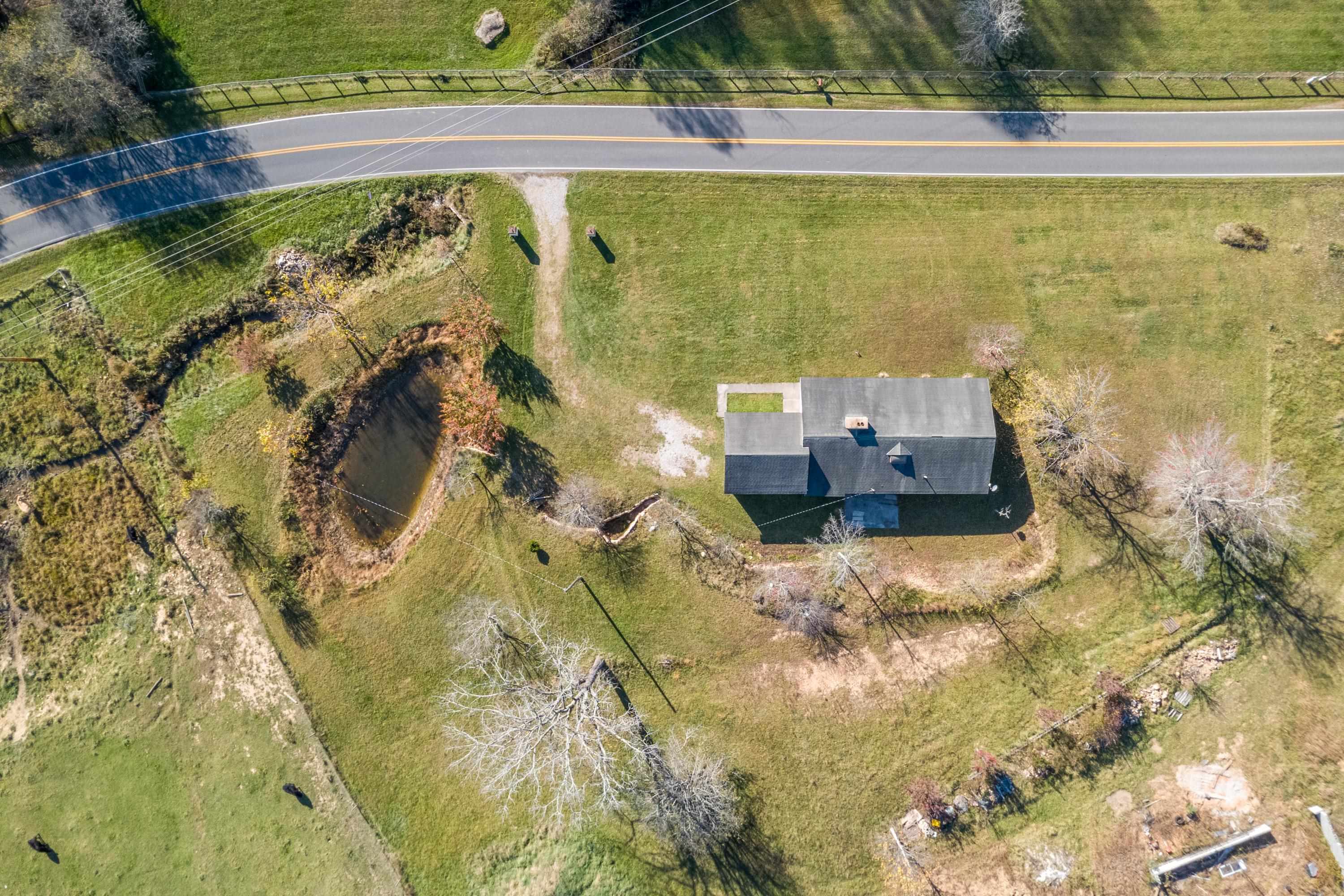 1237 Duncans Chapel Road Willis VA 24380