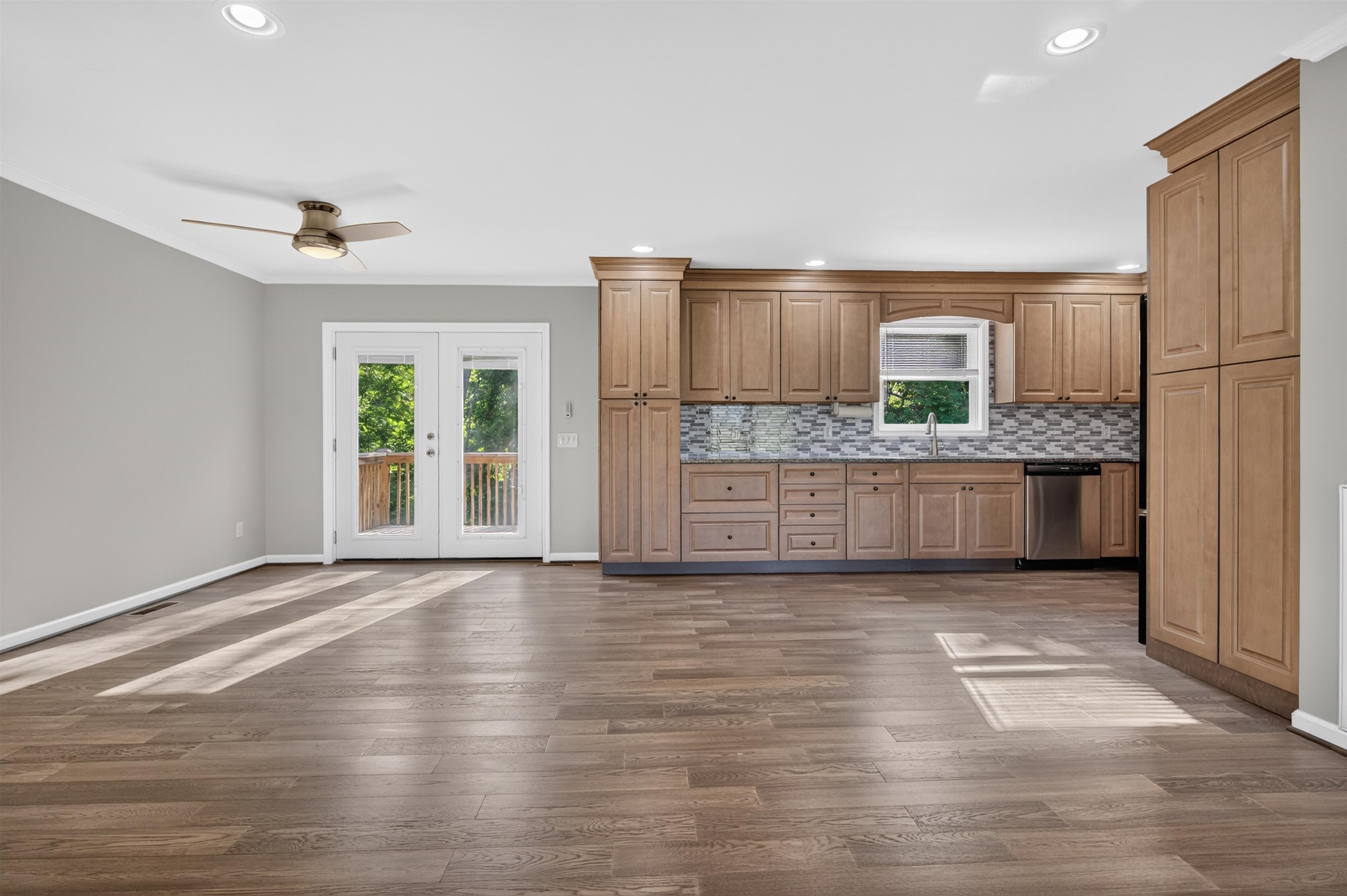 3554 Greenhouse Road Hiwassee VA 24347