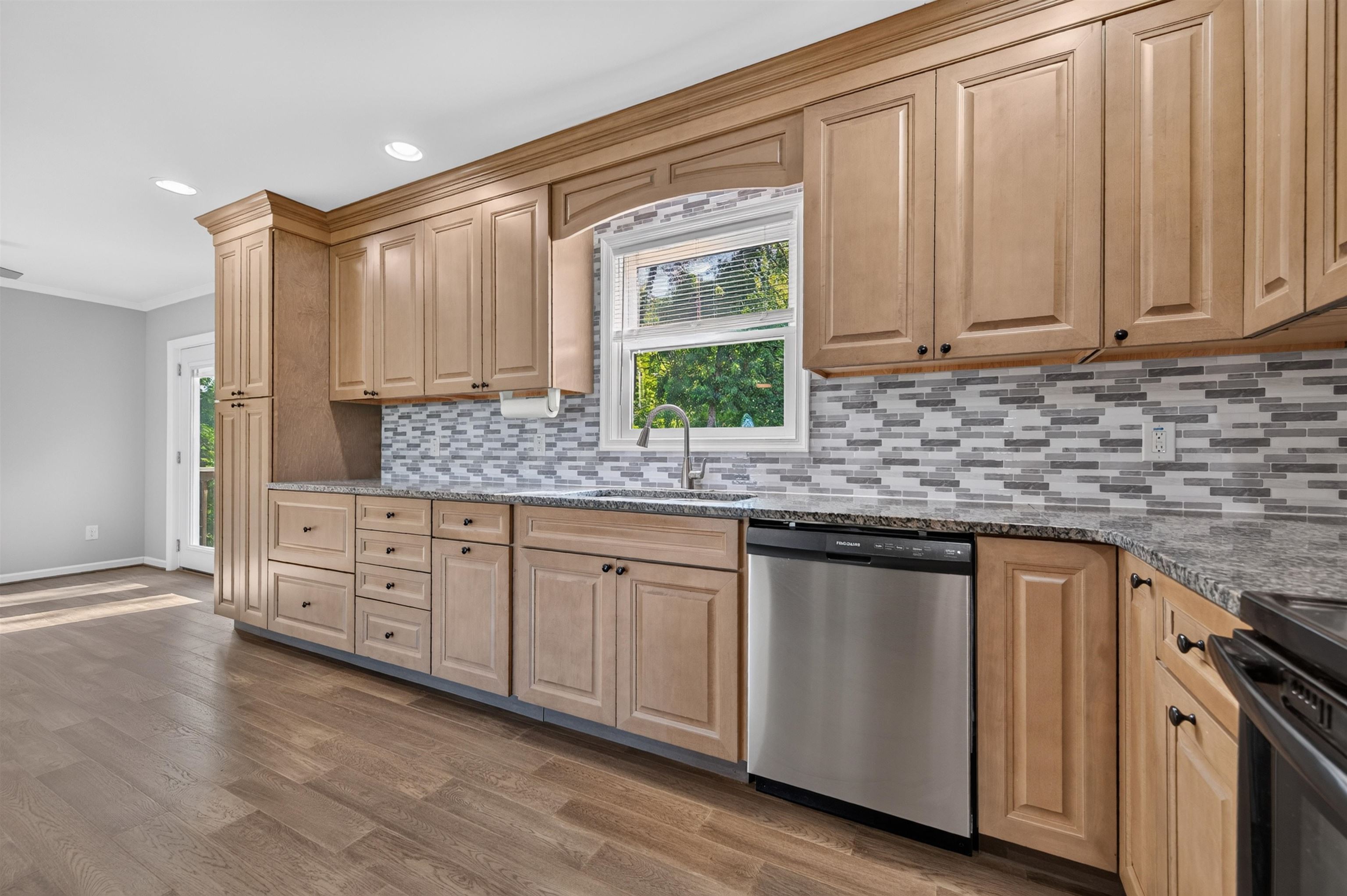 3554 Greenhouse Road Hiwassee VA 24347
