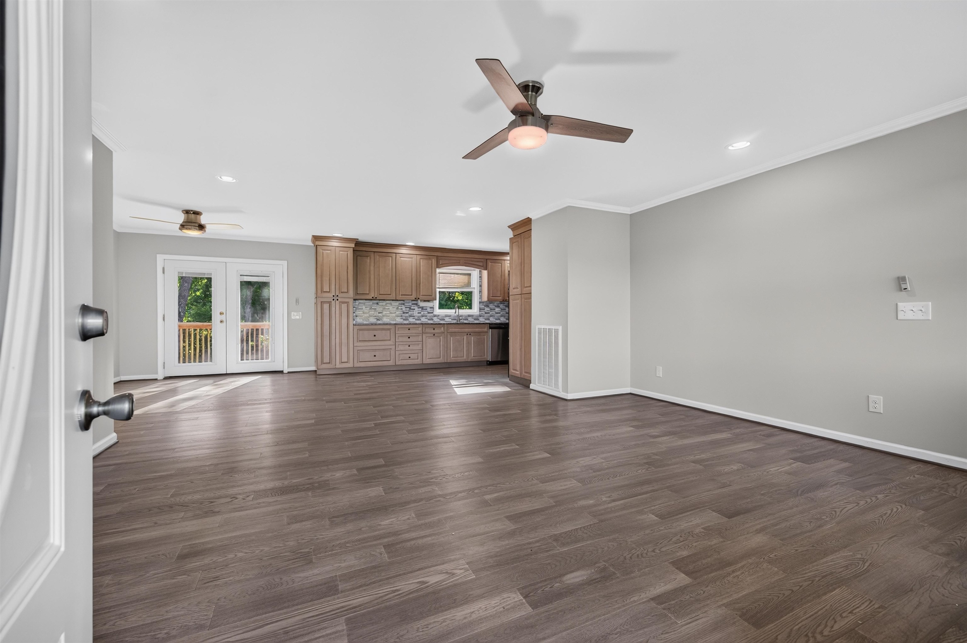 3554 Greenhouse Road Hiwassee VA 24347