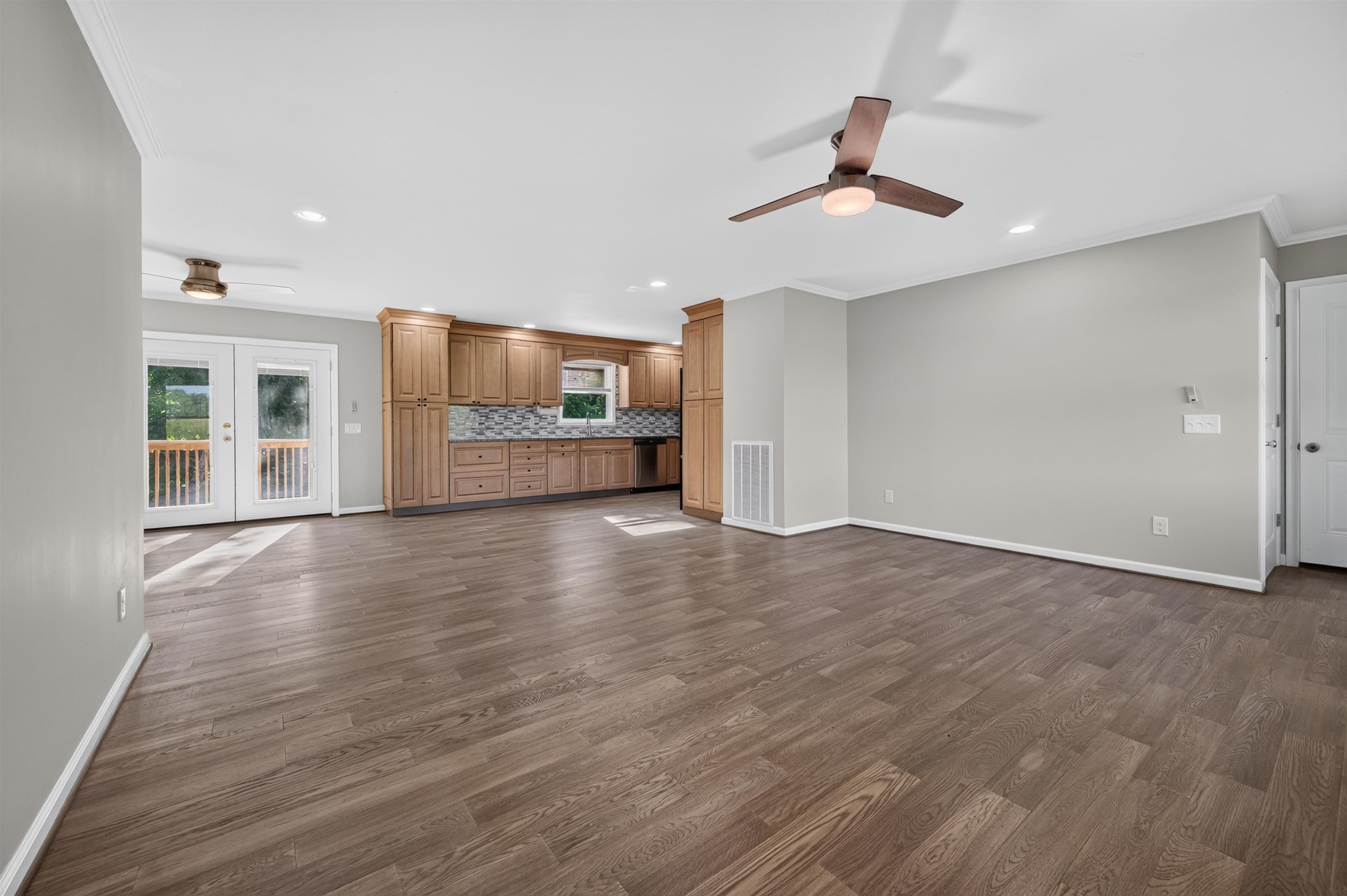 3554 Greenhouse Road Hiwassee VA 24347