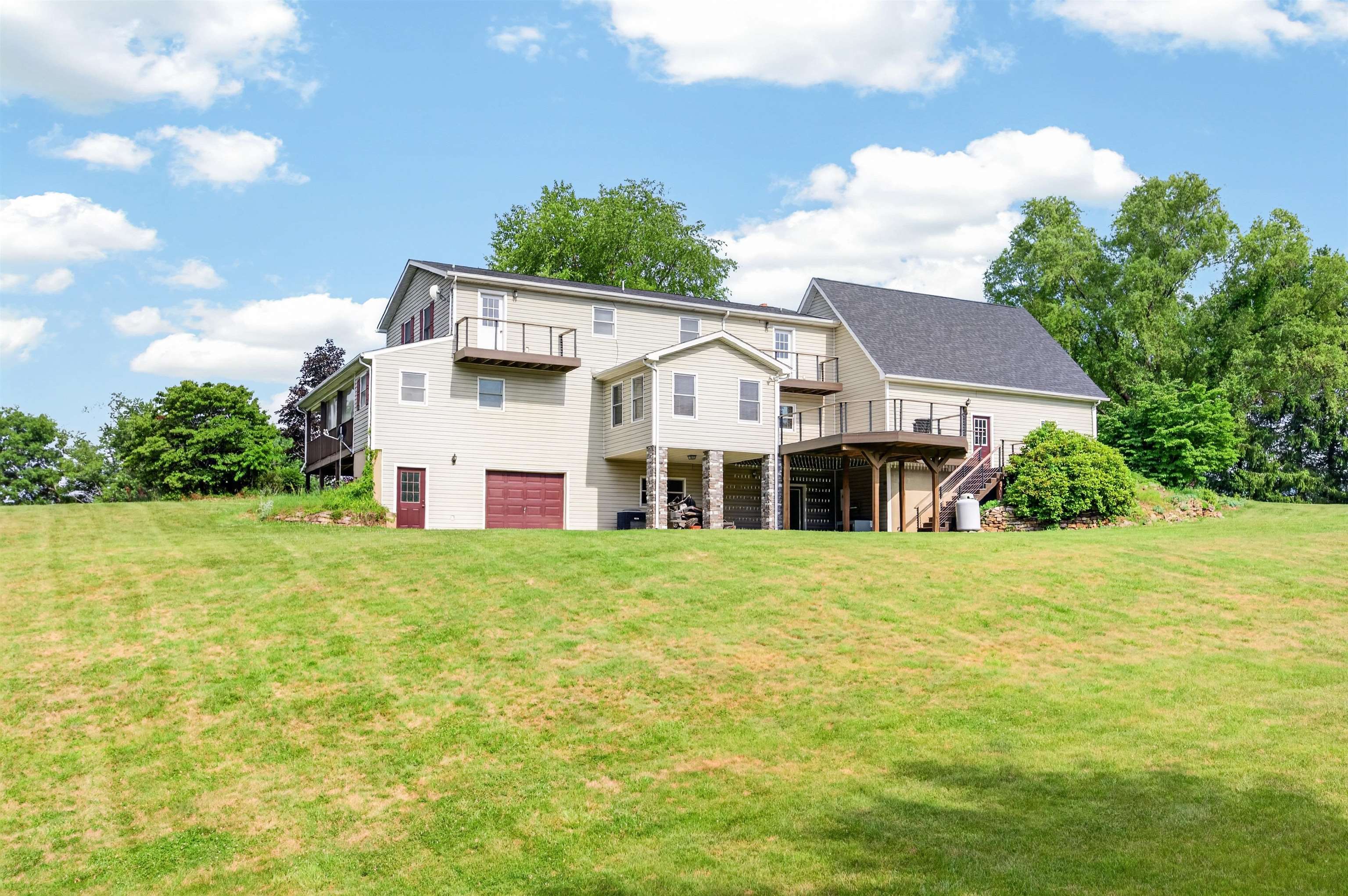 1210 Valley View Drive Pearisburg VA 24134