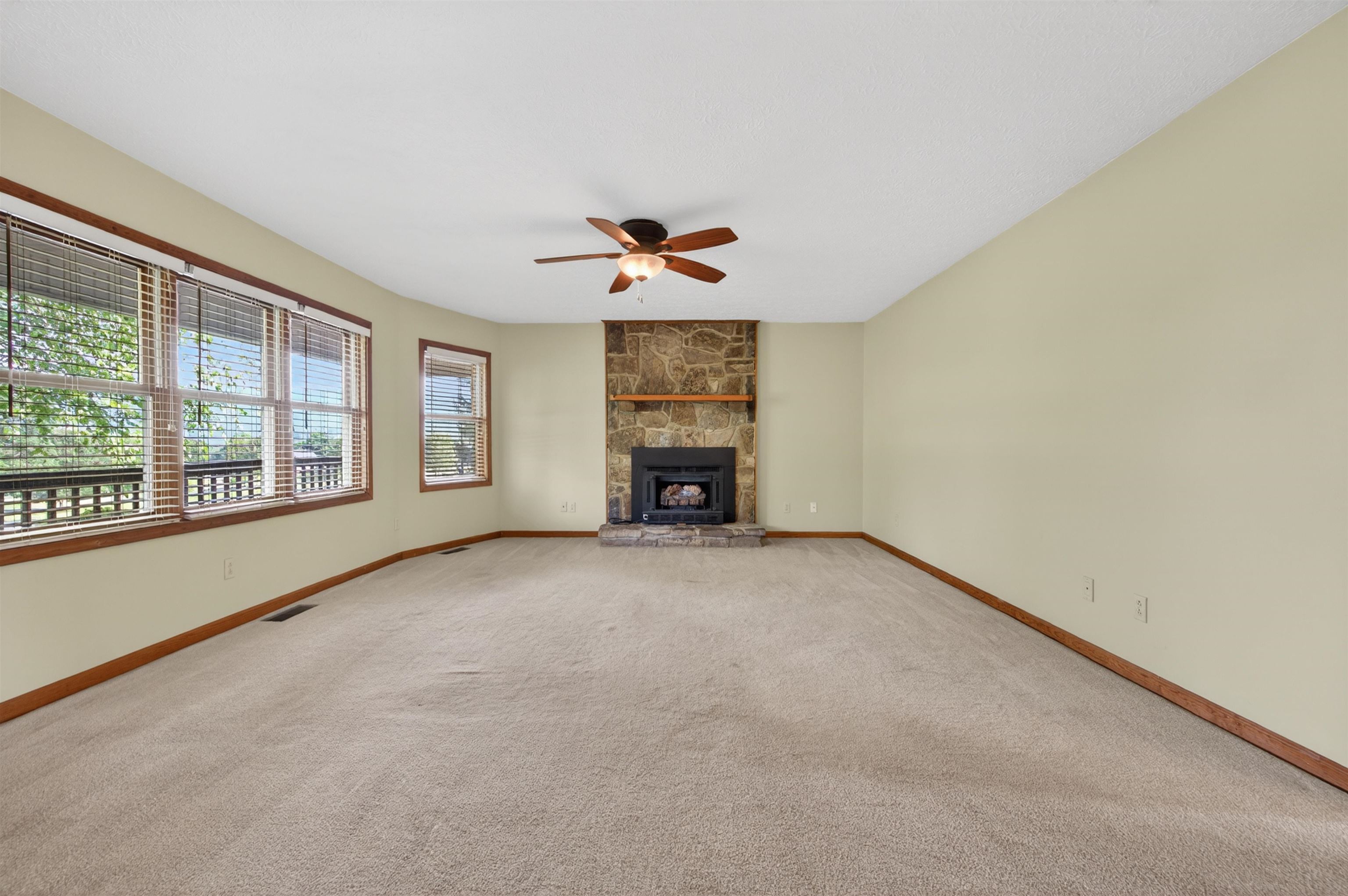 1210 Valley View Drive Pearisburg VA 24134