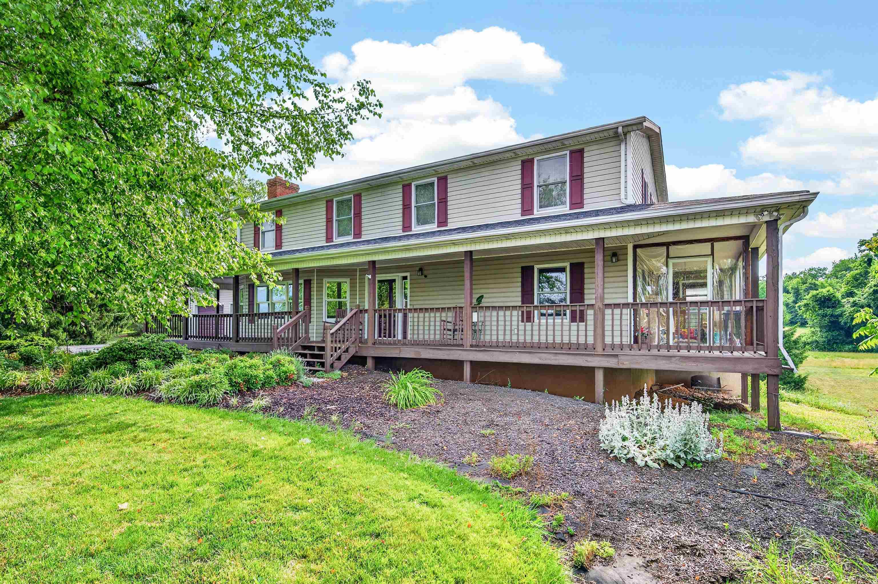 1210 Valley View Drive Pearisburg VA 24134