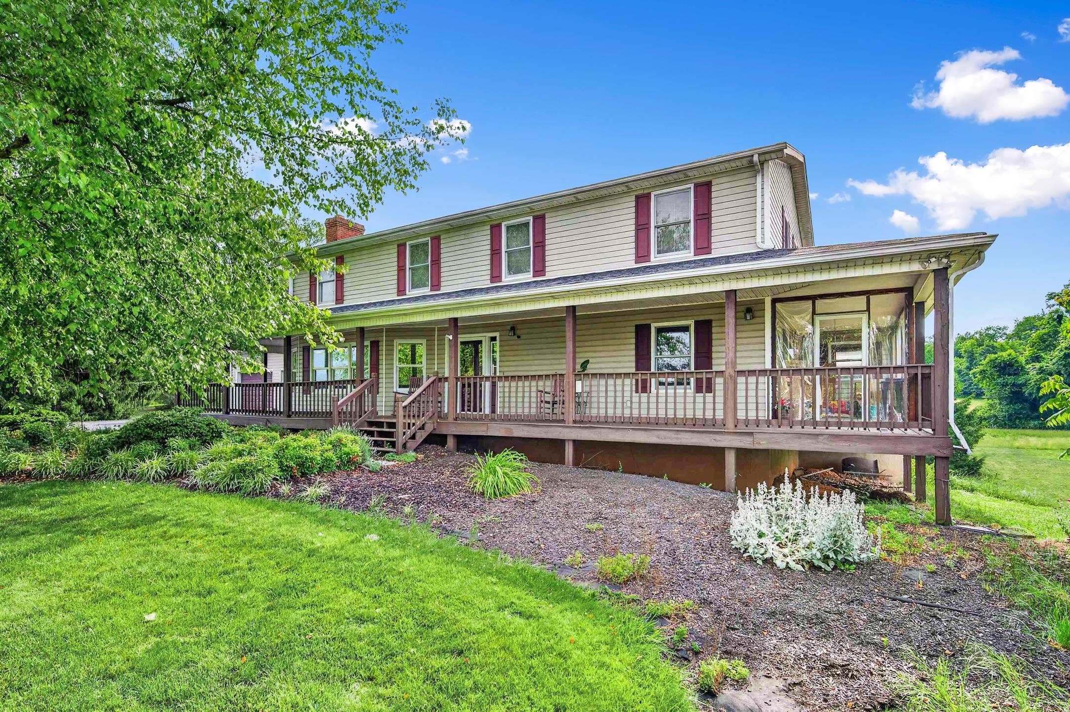 1210 Valley View Drive Pearisburg VA 24134