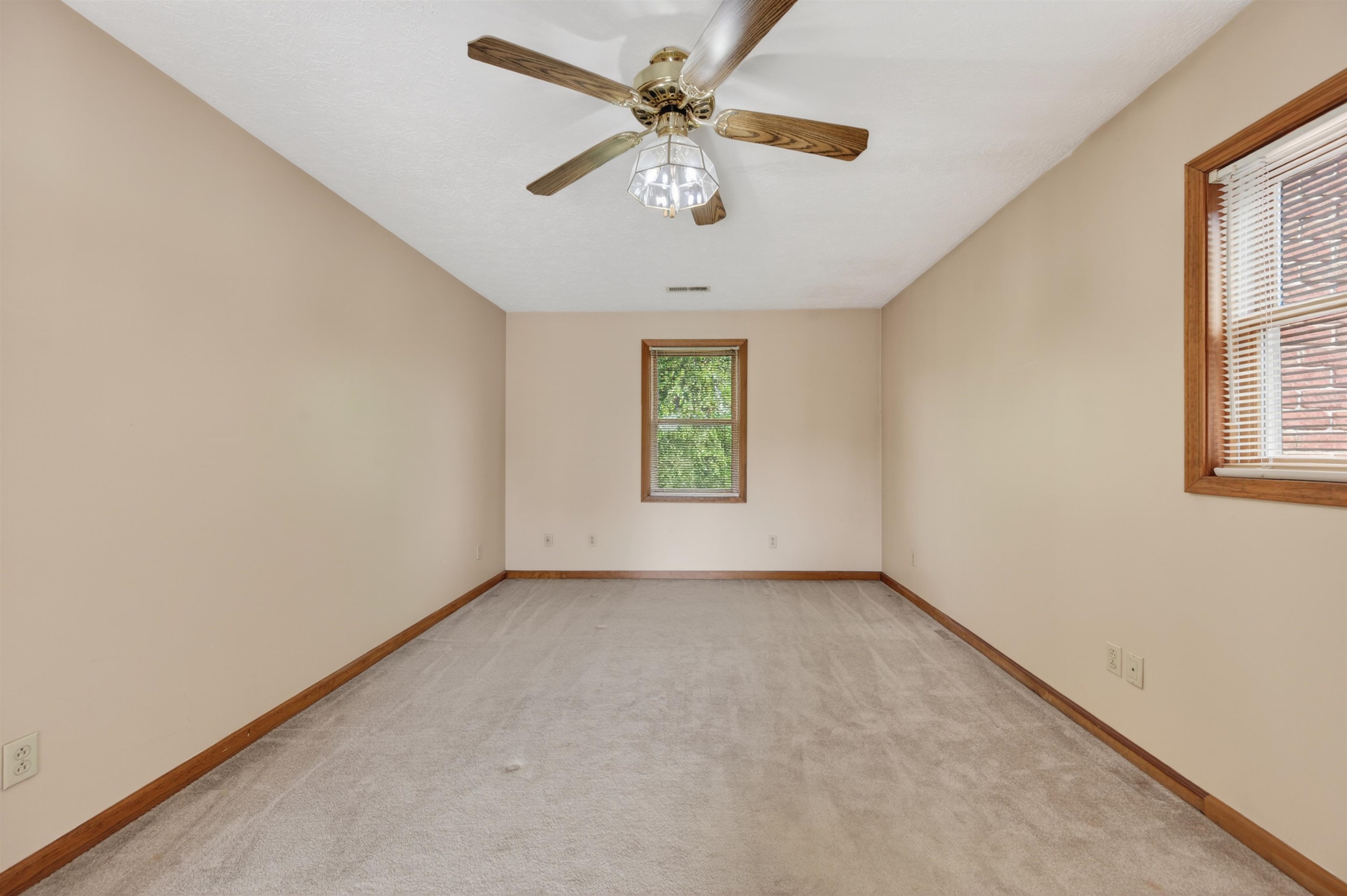 1210 Valley View Drive Pearisburg VA 24134