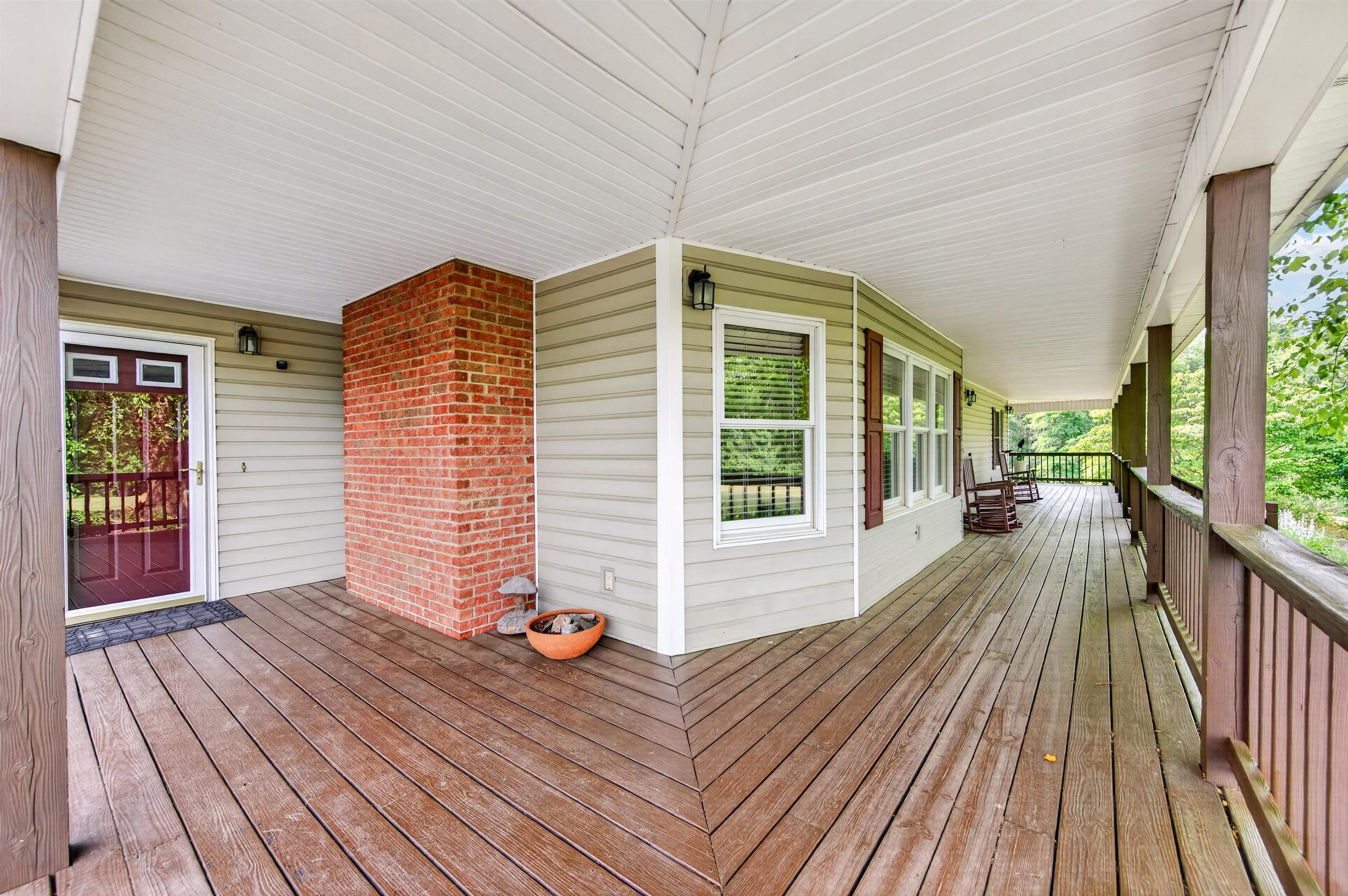 1210 Valley View Drive Pearisburg VA 24134