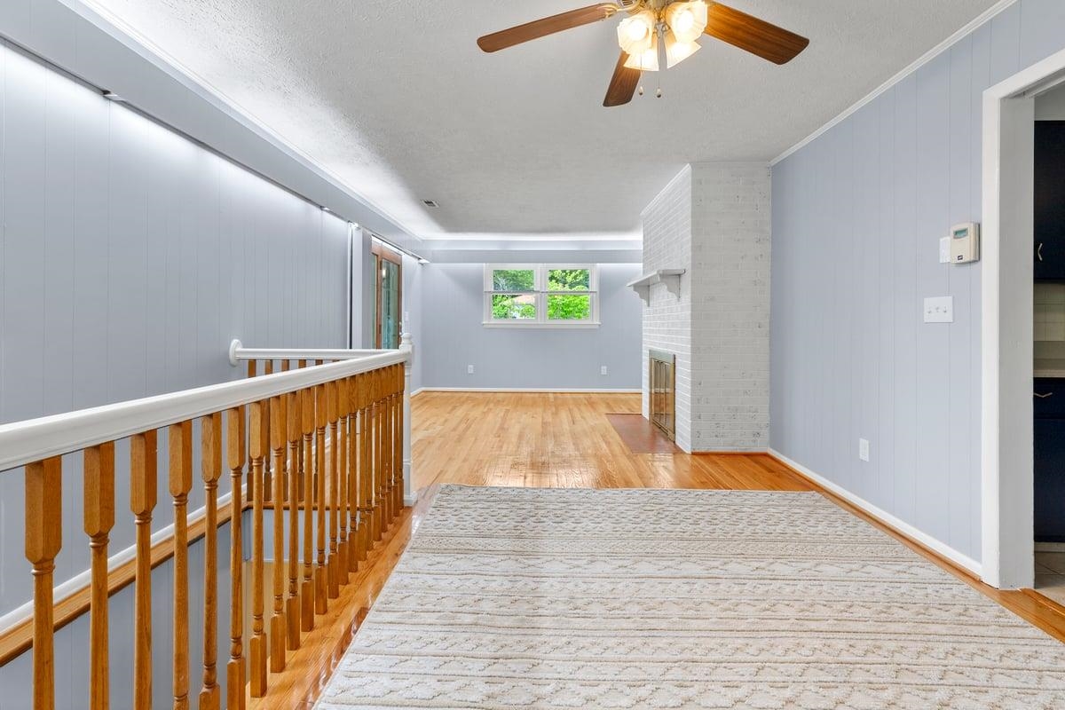 6016 Belspring Road Fairlawn VA 24141