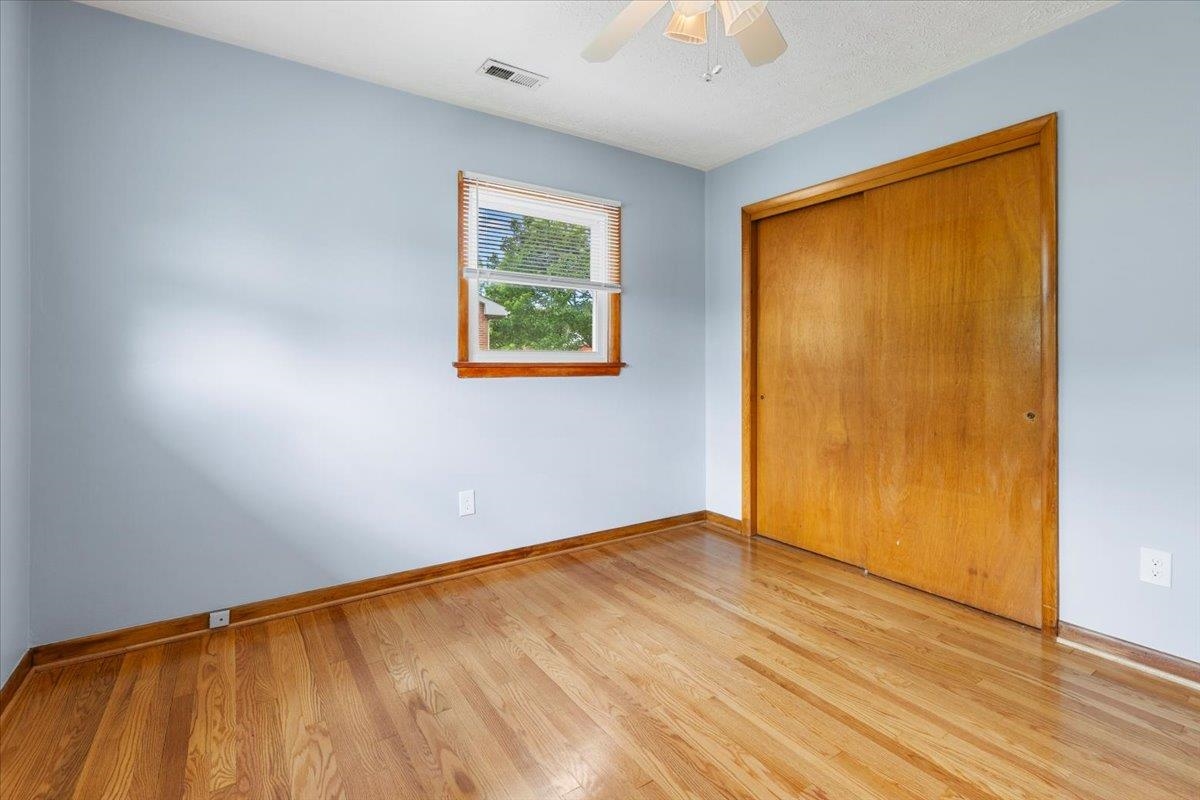6016 Belspring Road Fairlawn VA 24141