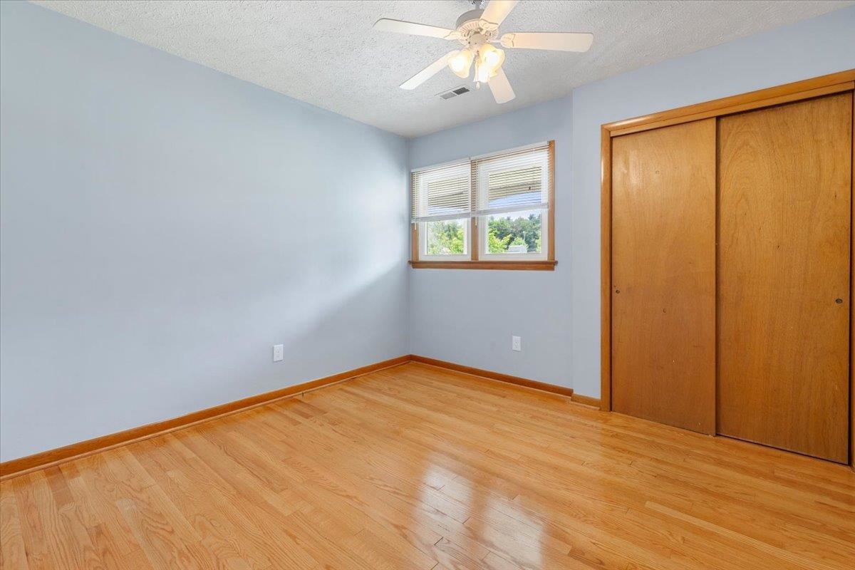 6016 Belspring Road Fairlawn VA 24141