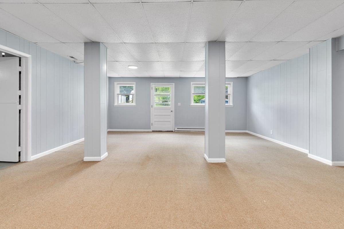 6016 Belspring Road Fairlawn VA 24141