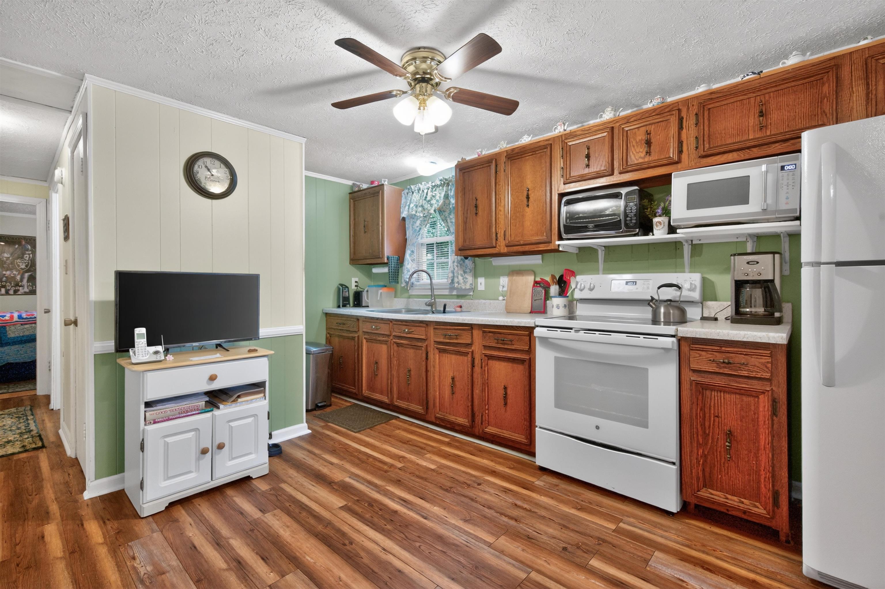 270 S. 14th Street Wytheville VA 24382
