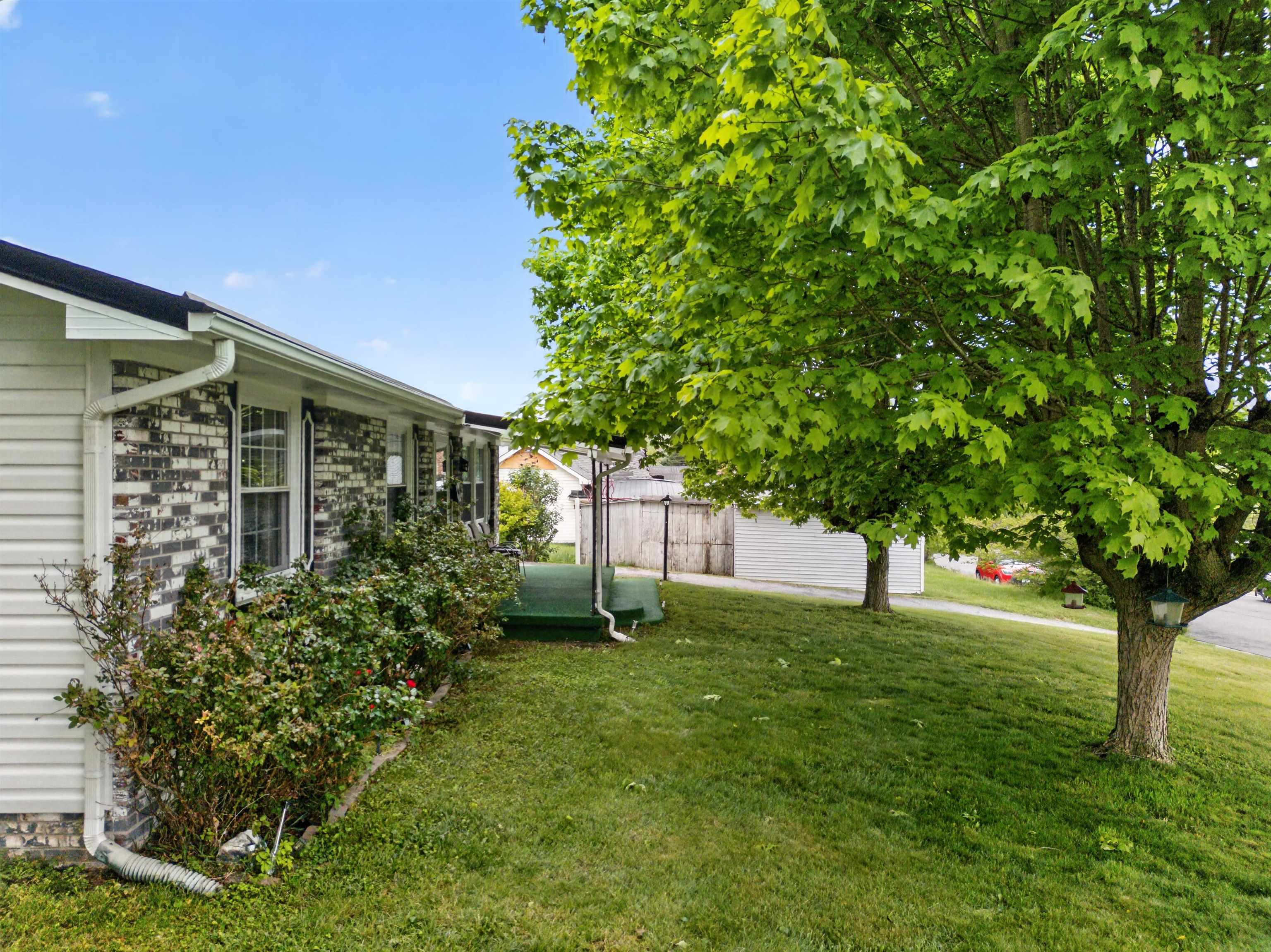 270 S. 14th Street Wytheville VA 24382