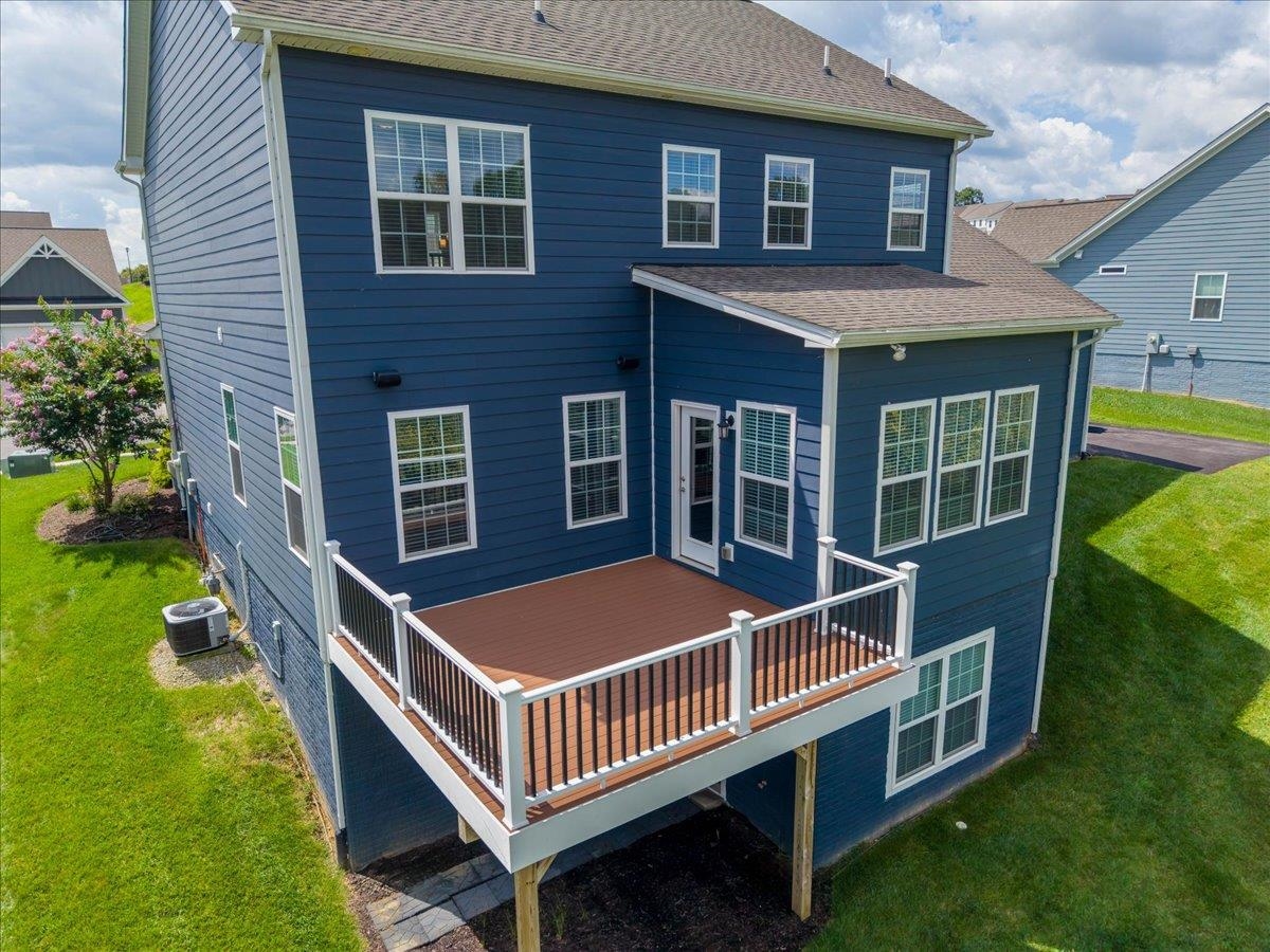 870 Jefferson Circle Christiansburg VA 24073