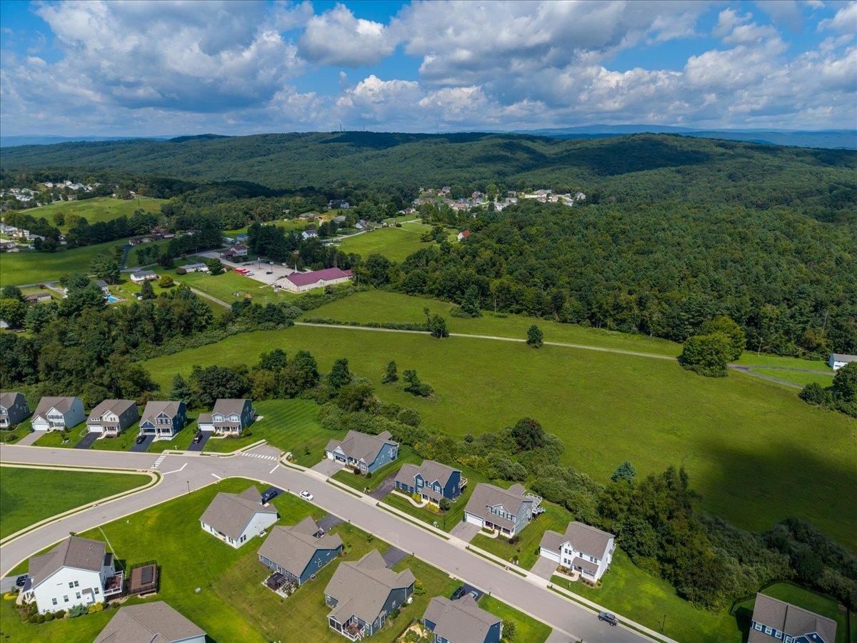 870 Jefferson Circle Christiansburg VA 24073