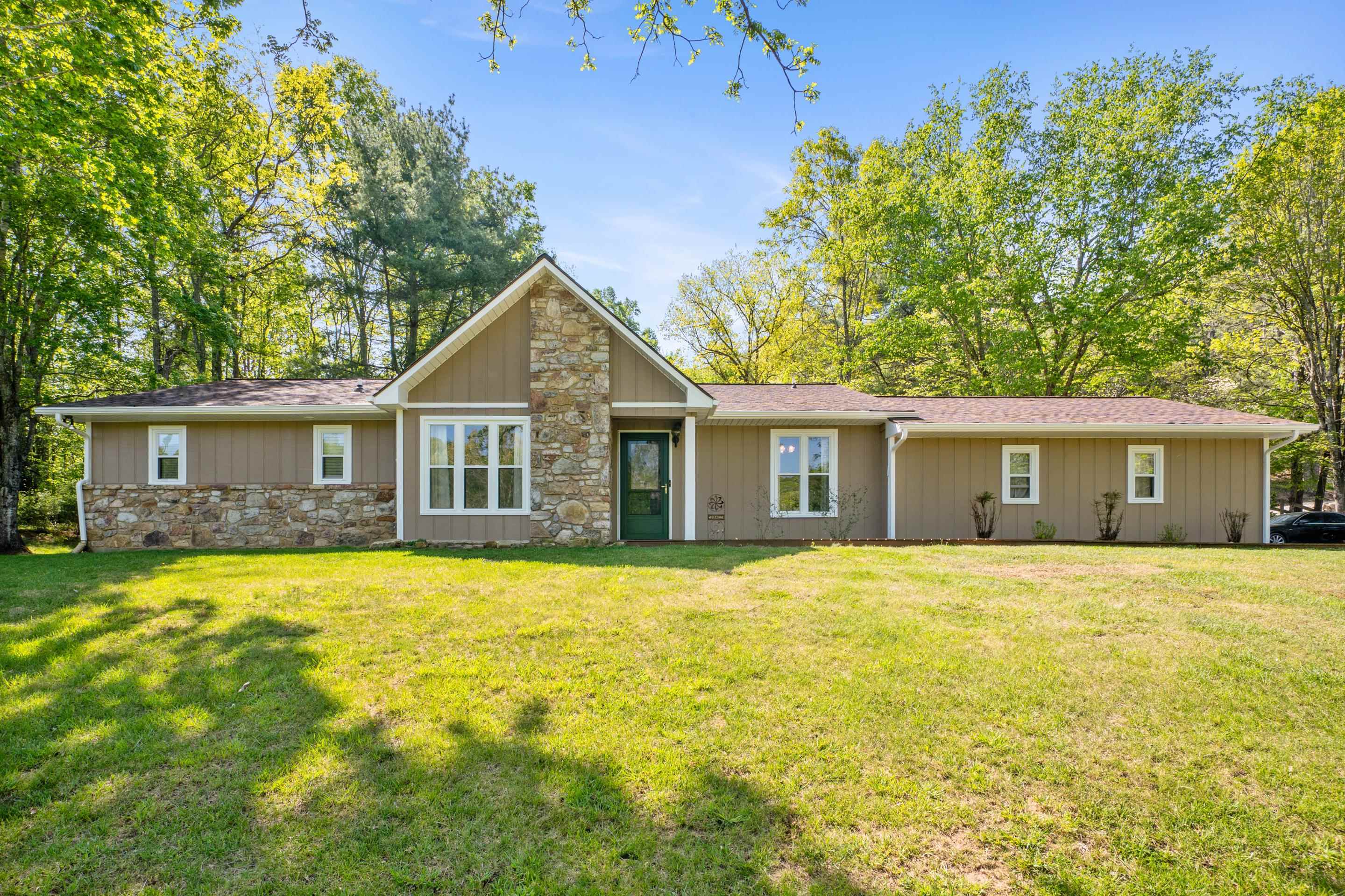 12639 Catawba Road Troutville VA 24175