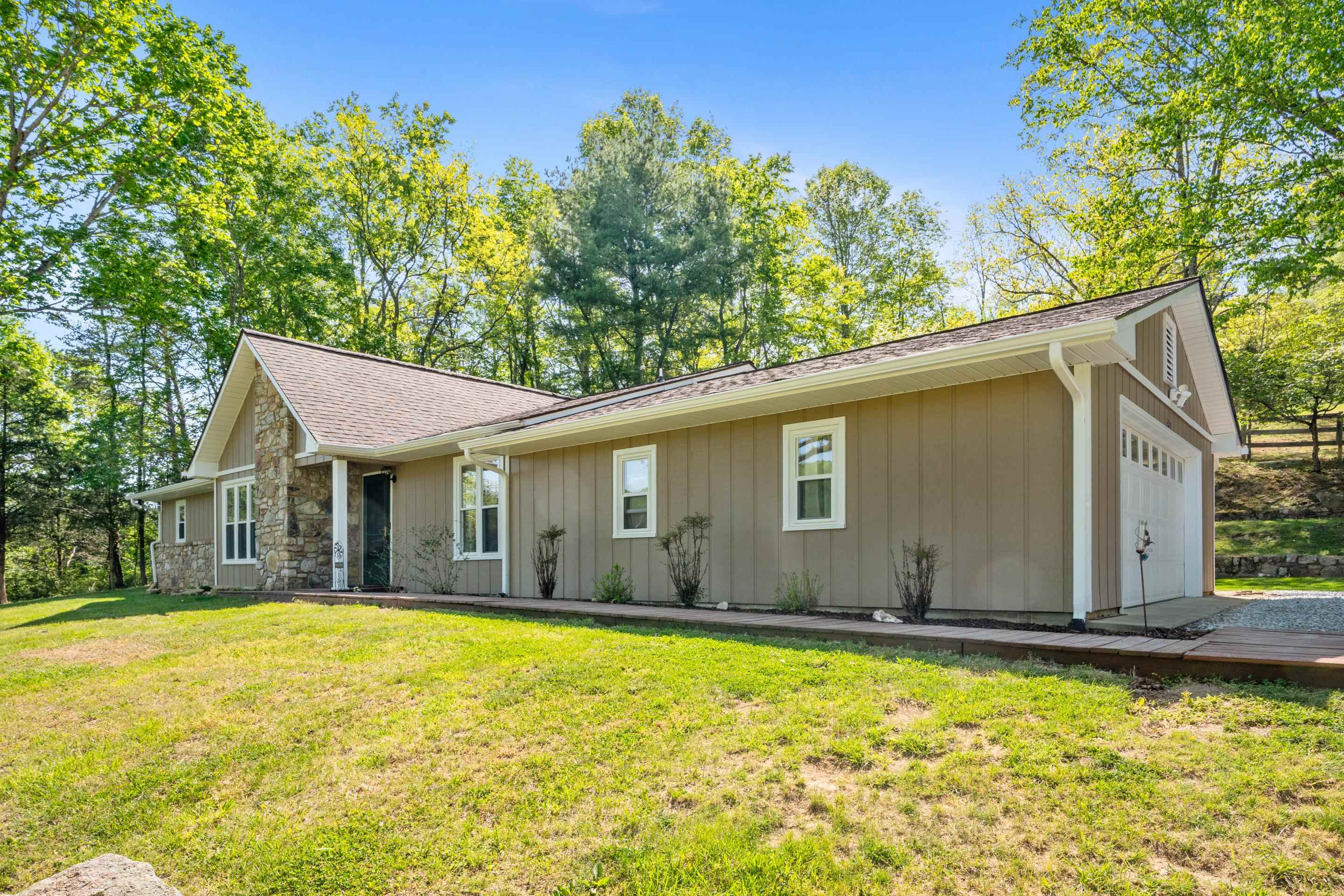 12639 Catawba Road Troutville VA 24175