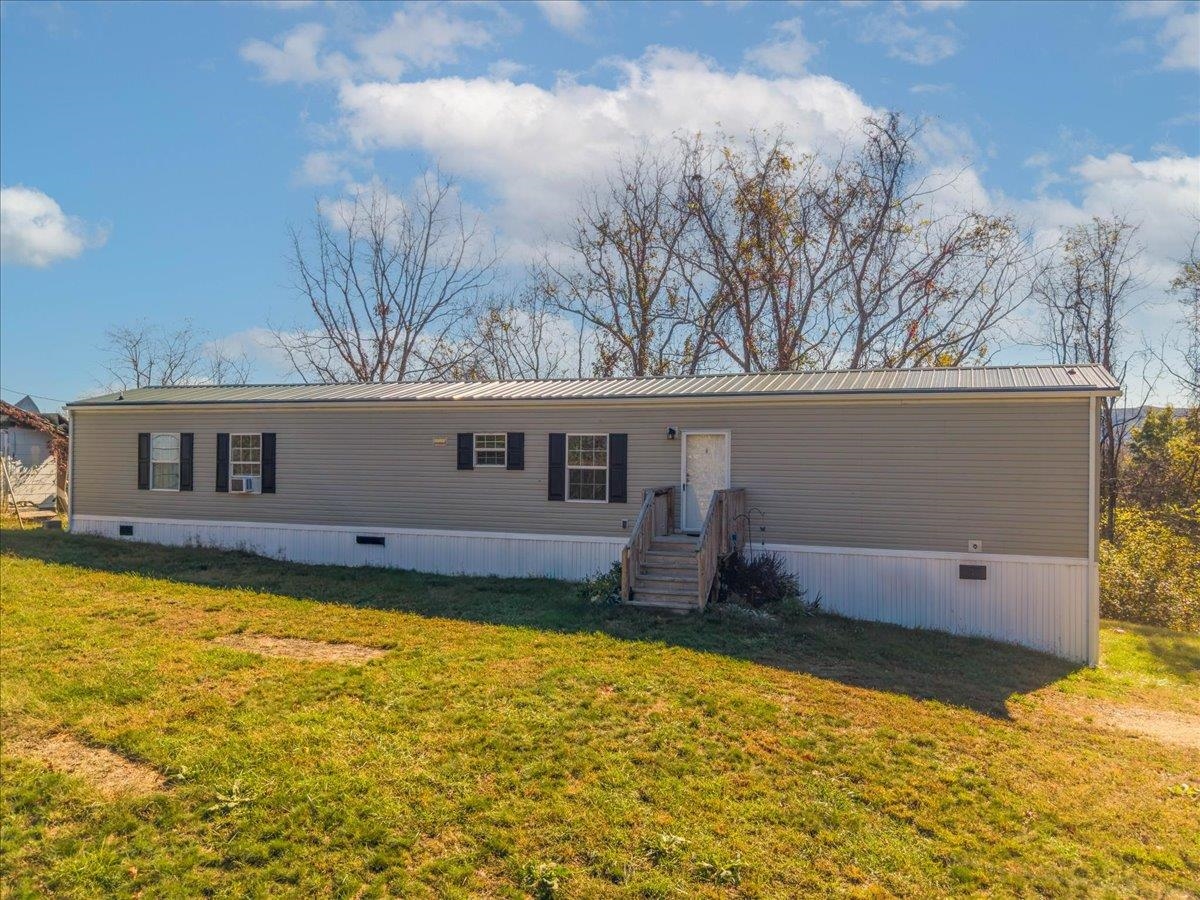 3848 Chestnut Ridge Road Pulaski VA 24301