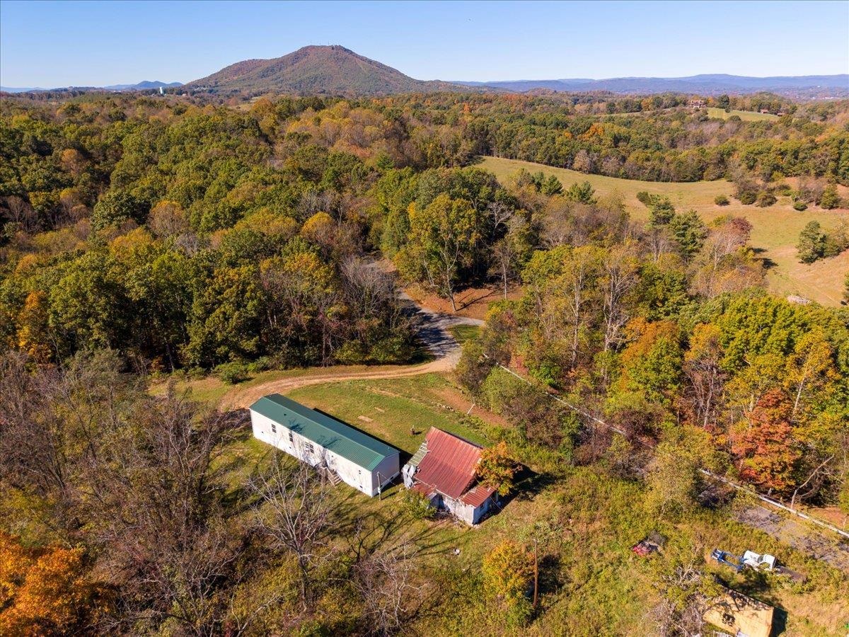 3848 Chestnut Ridge Road Pulaski VA 24301