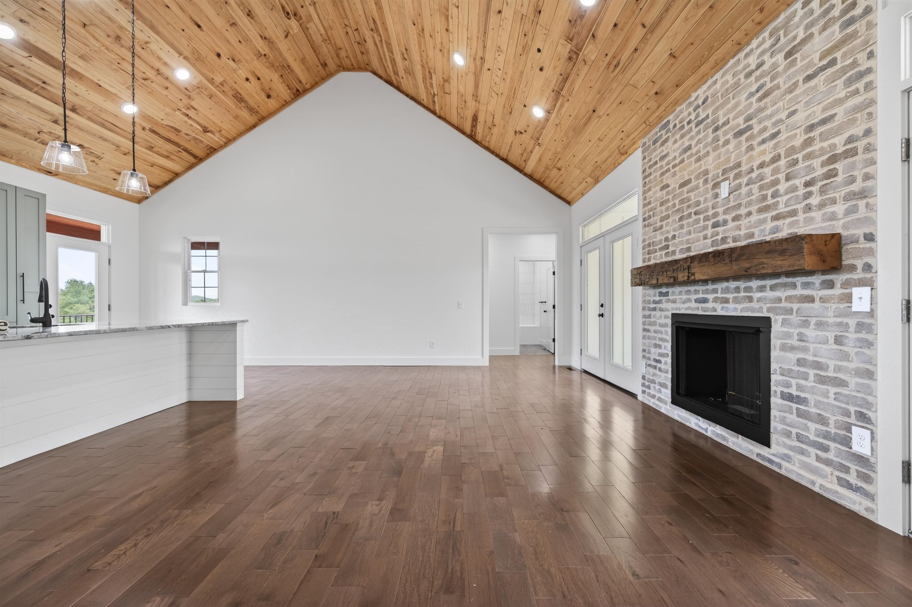 99 Moore Lane Galax VA 24333