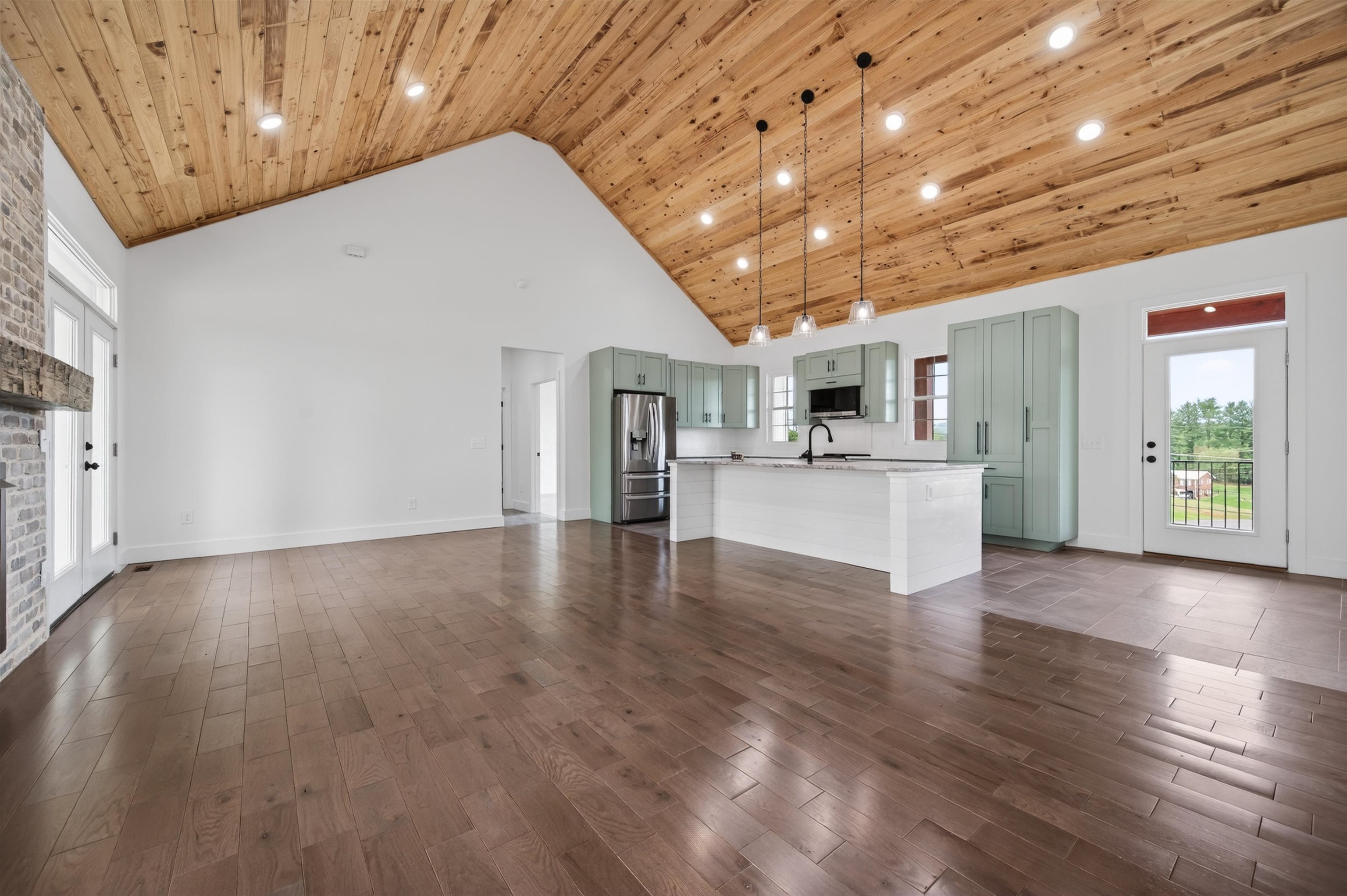 99 Moore Lane Galax VA 24333