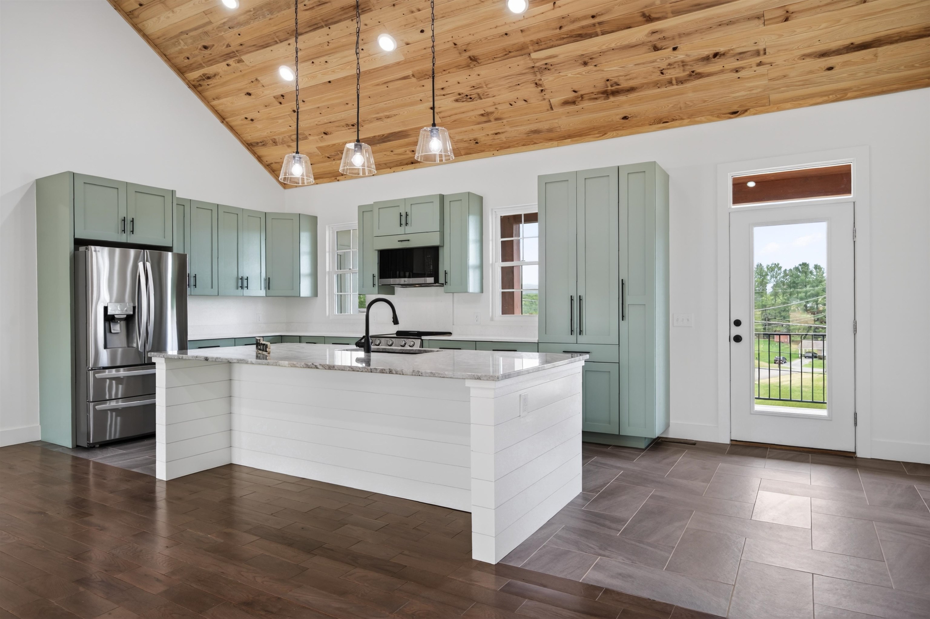 99 Moore Lane Galax VA 24333