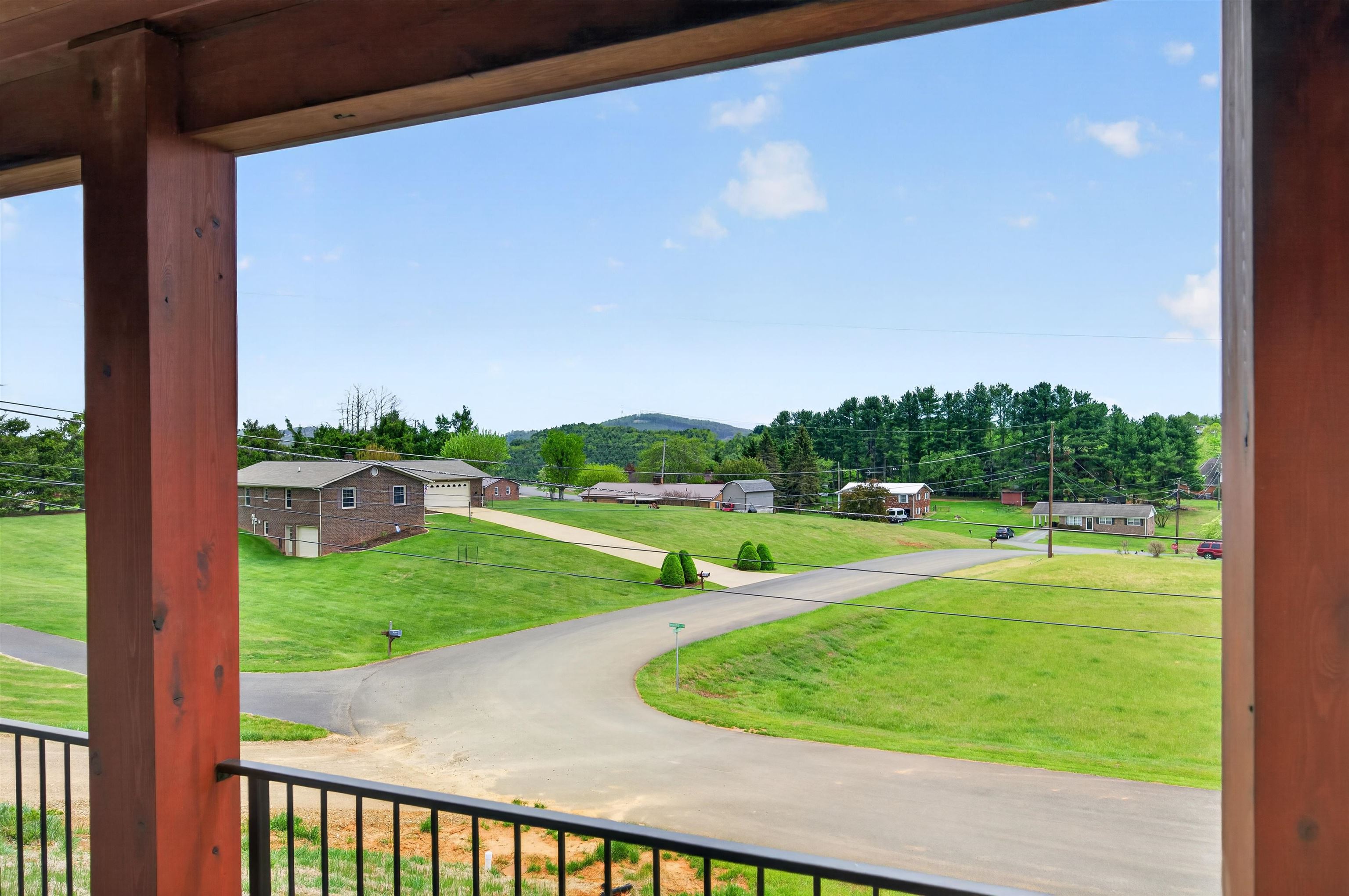 99 Moore Lane Galax VA 24333