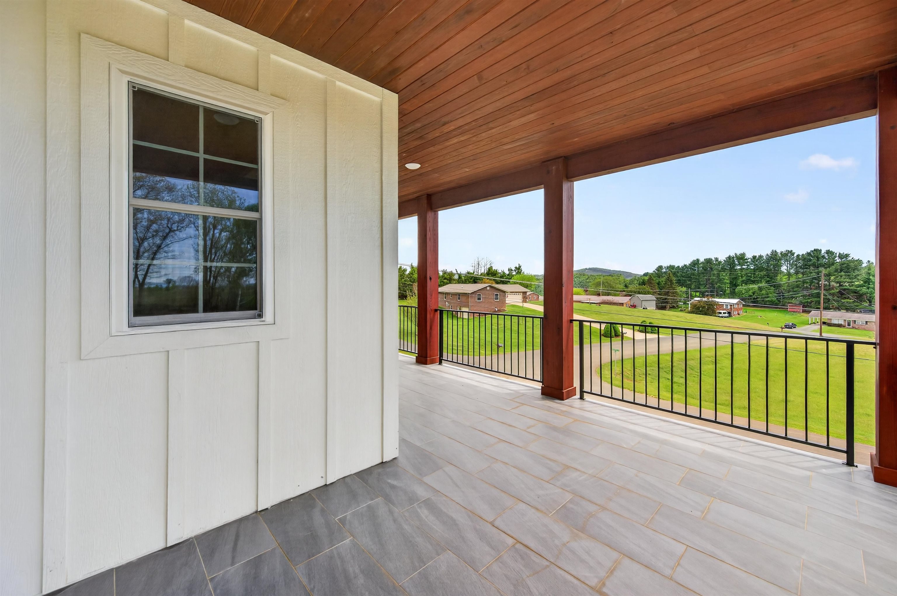 99 Moore Lane Galax VA 24333