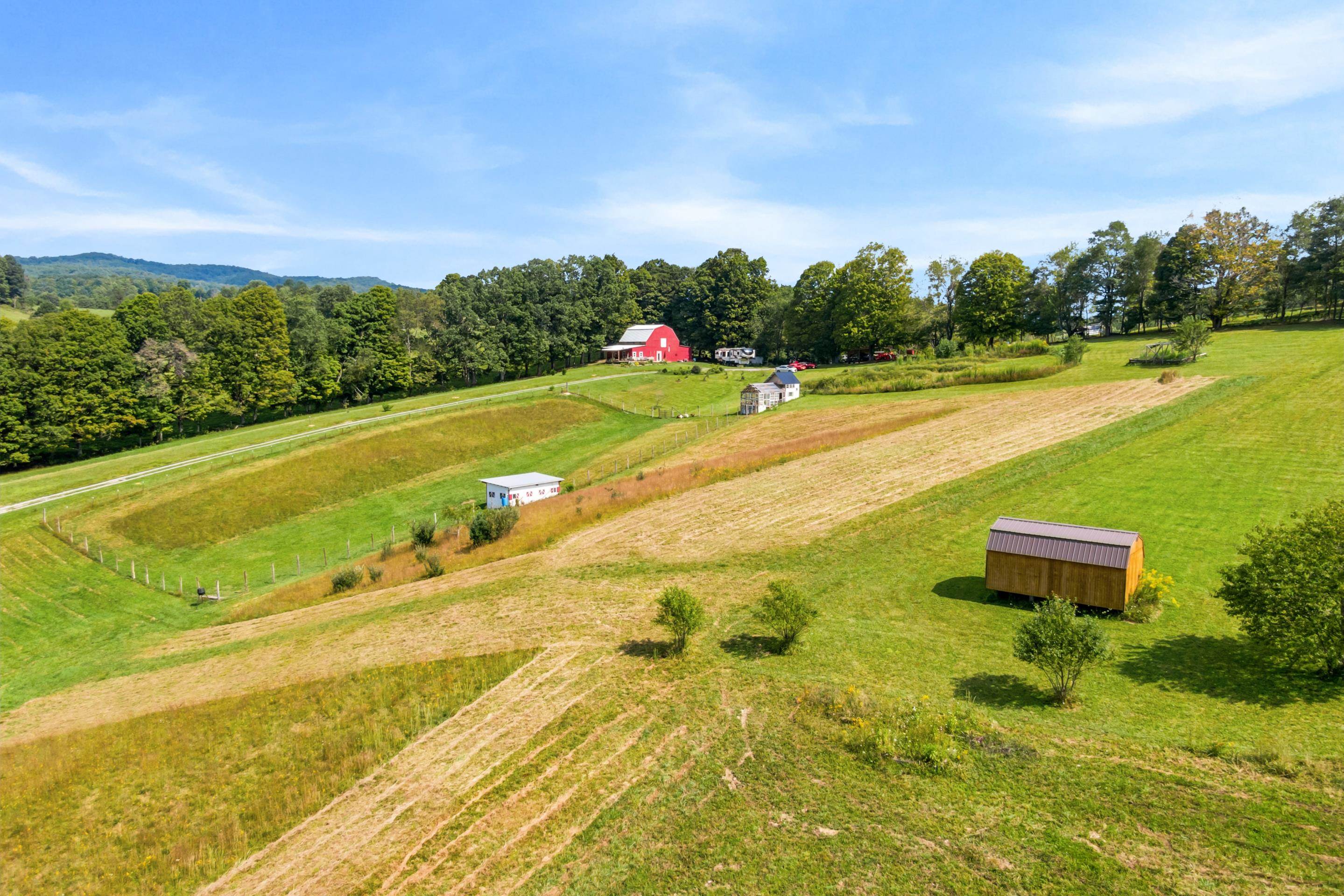 301 Tickle Pink Lane Rural Retreat VA 24368