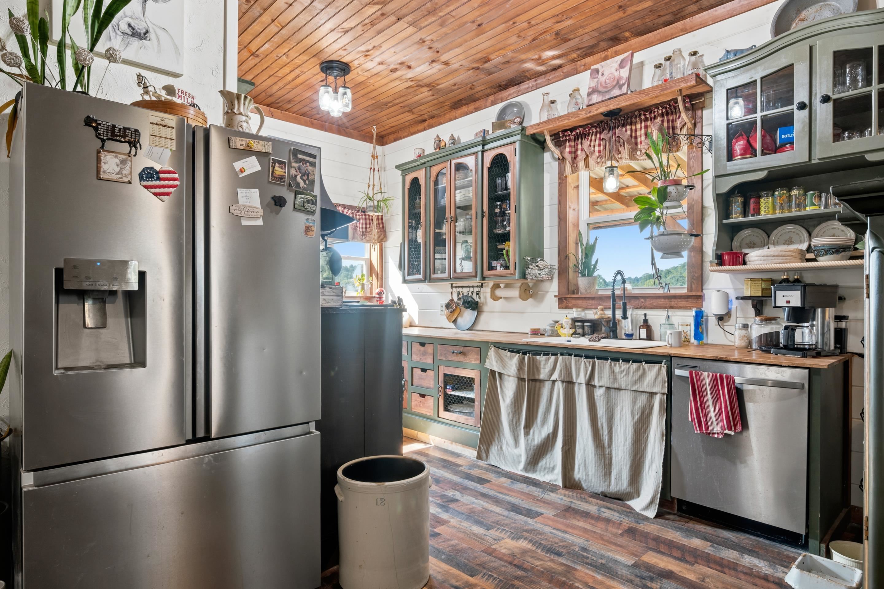 301 Tickle Pink Lane Rural Retreat VA 24368