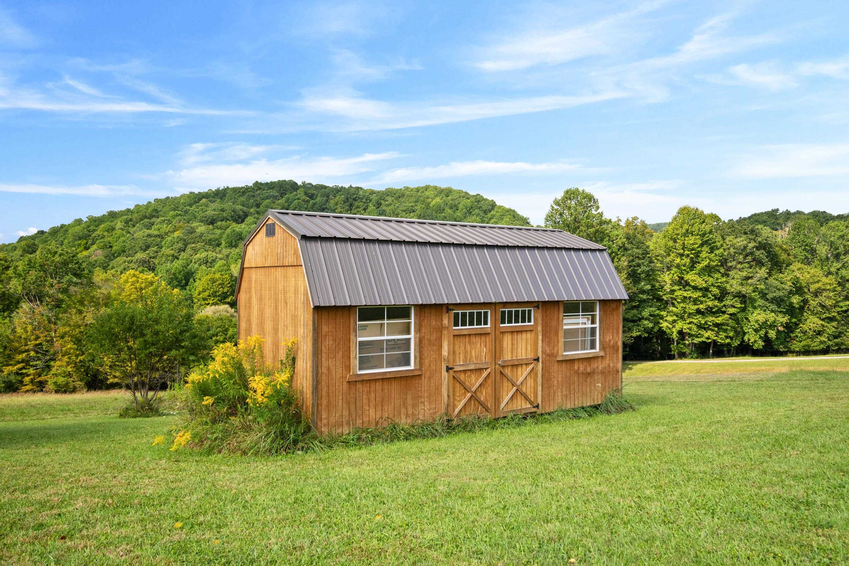 301 Tickle Pink Lane Rural Retreat VA 24368