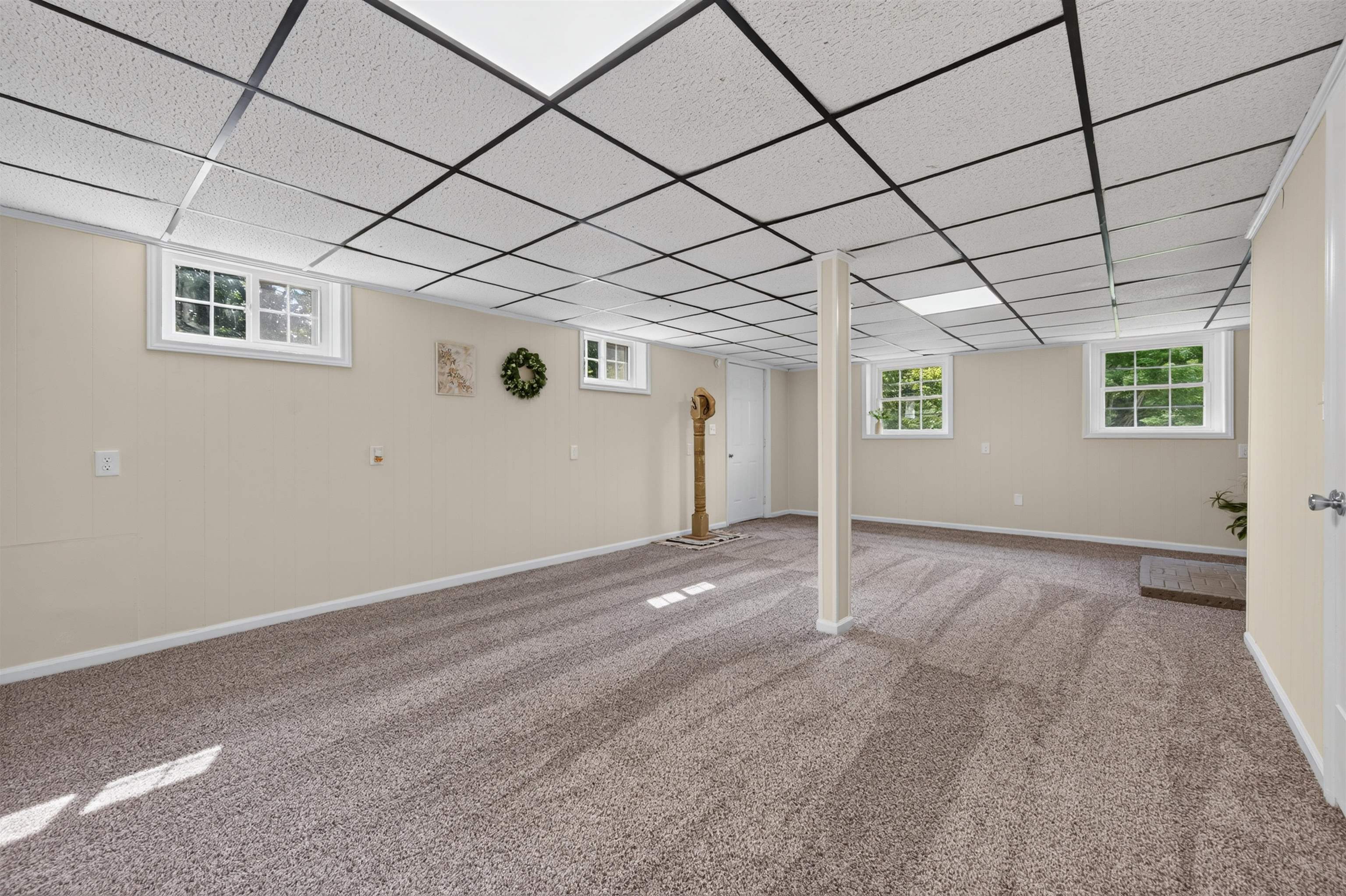 77 Amelia Drive Hillsville VA 24343