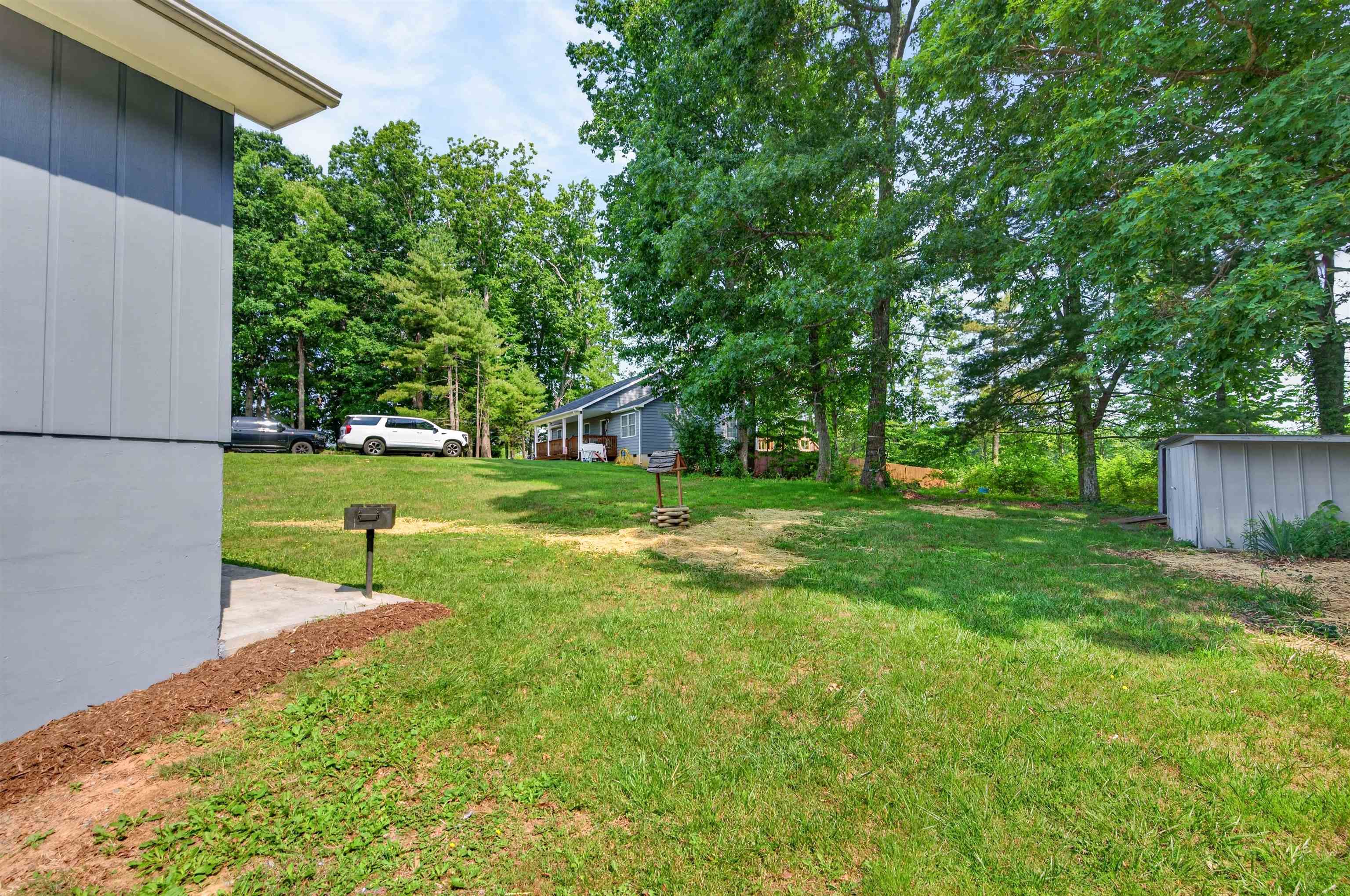 77 Amelia Drive Hillsville VA 24343