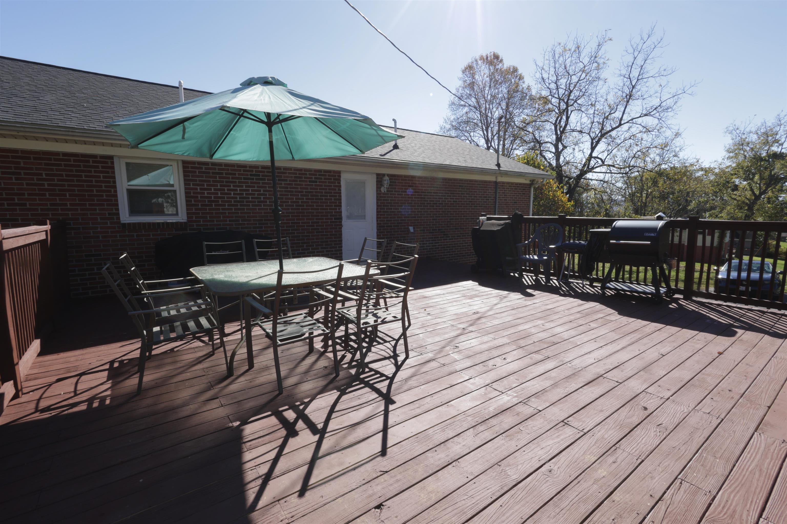 4605 Peak Creek Road Pulaski VA 24301