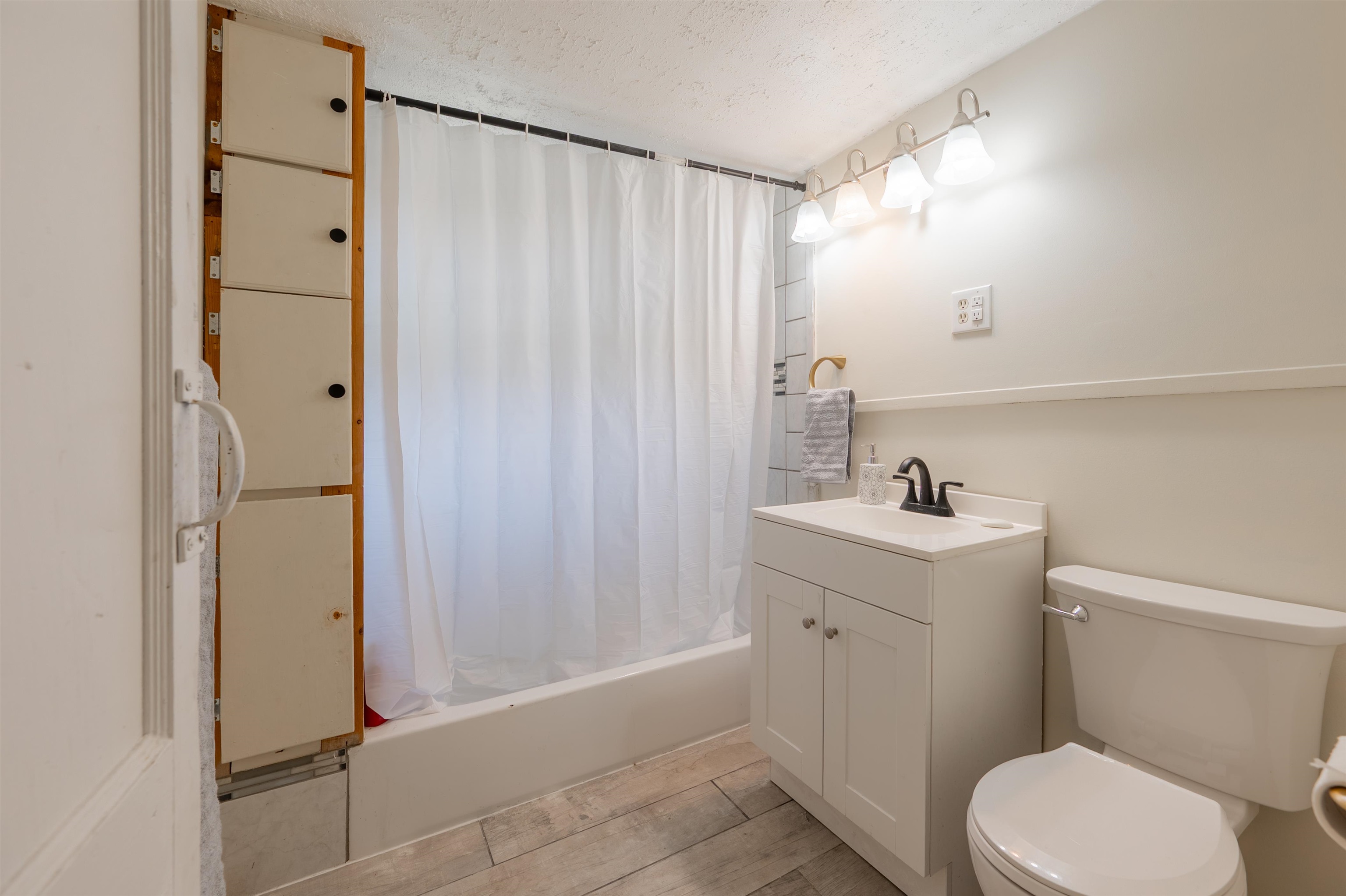 105 Swanson Street Galax VA 24333