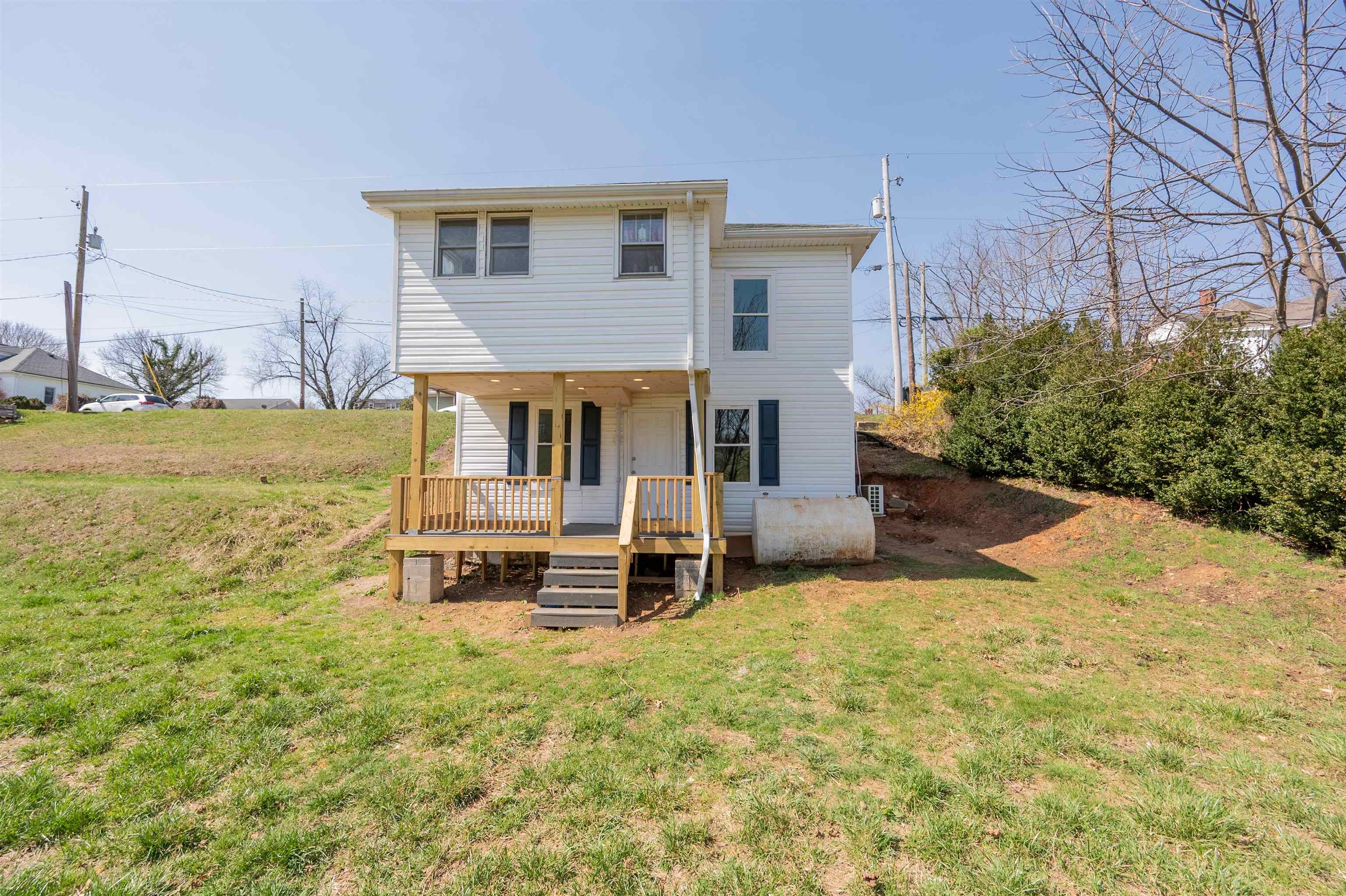 105 Swanson Street Galax VA 24333