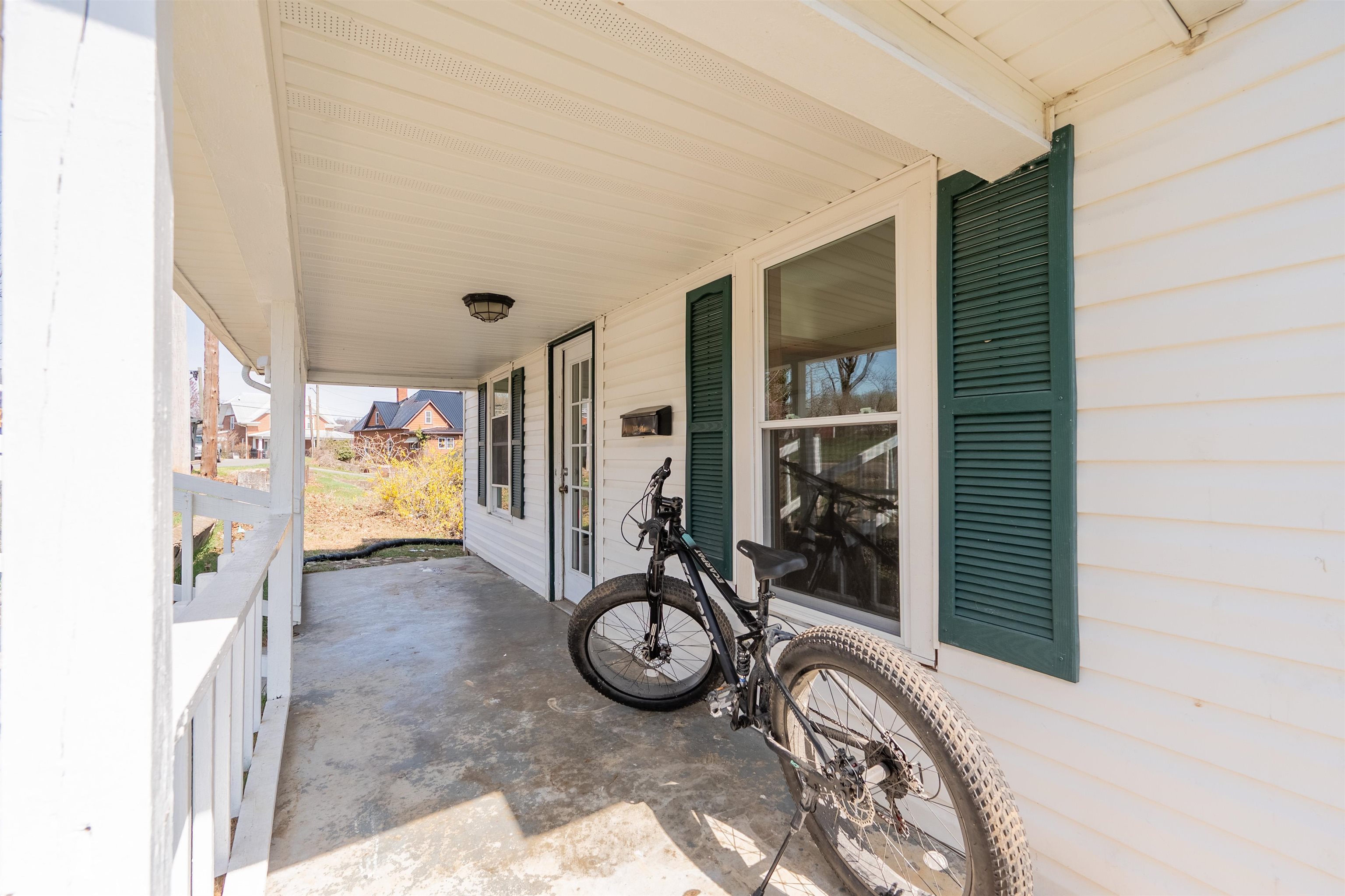 105 Swanson Street Galax VA 24333