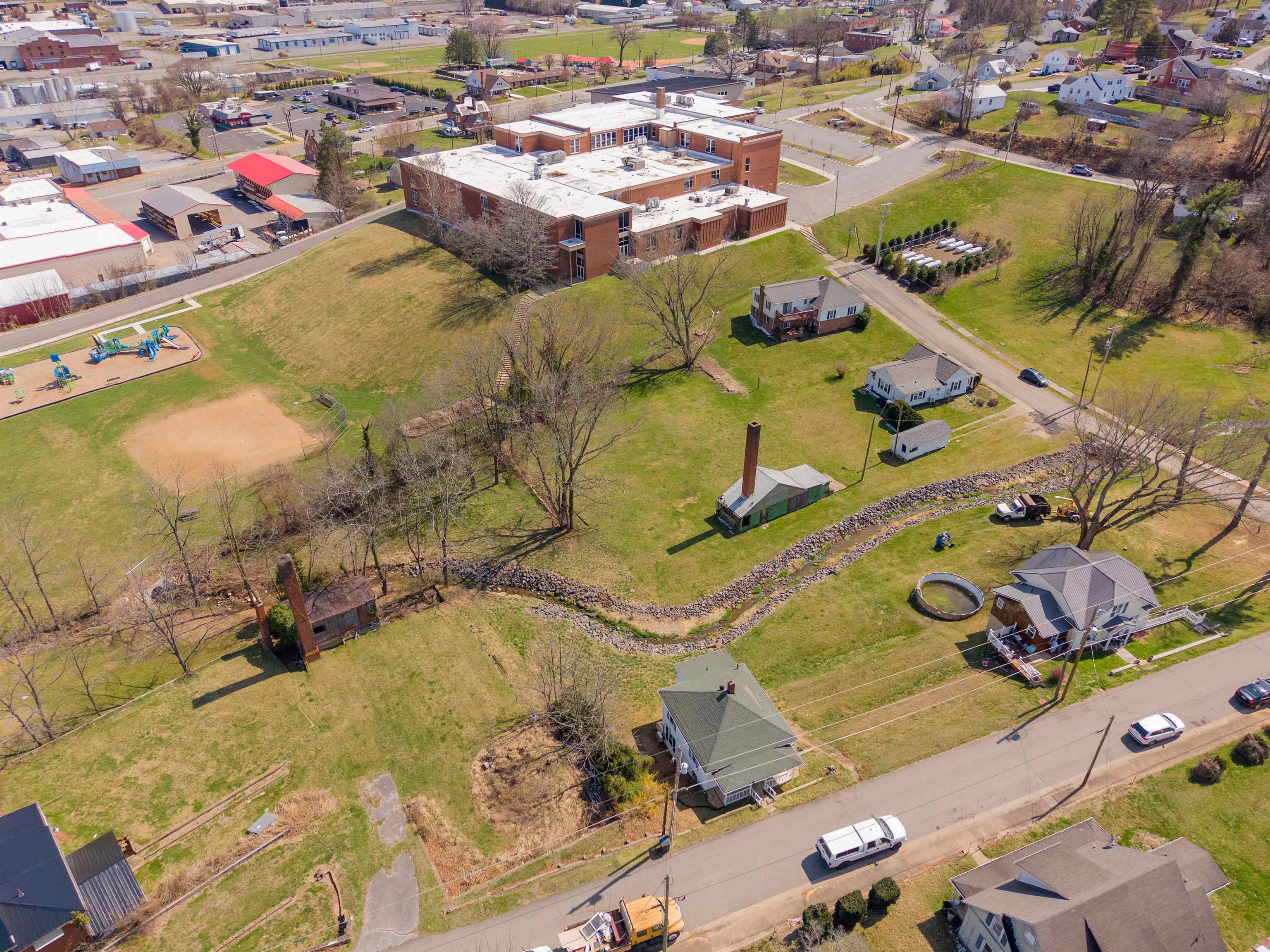 105 Swanson Street Galax VA 24333