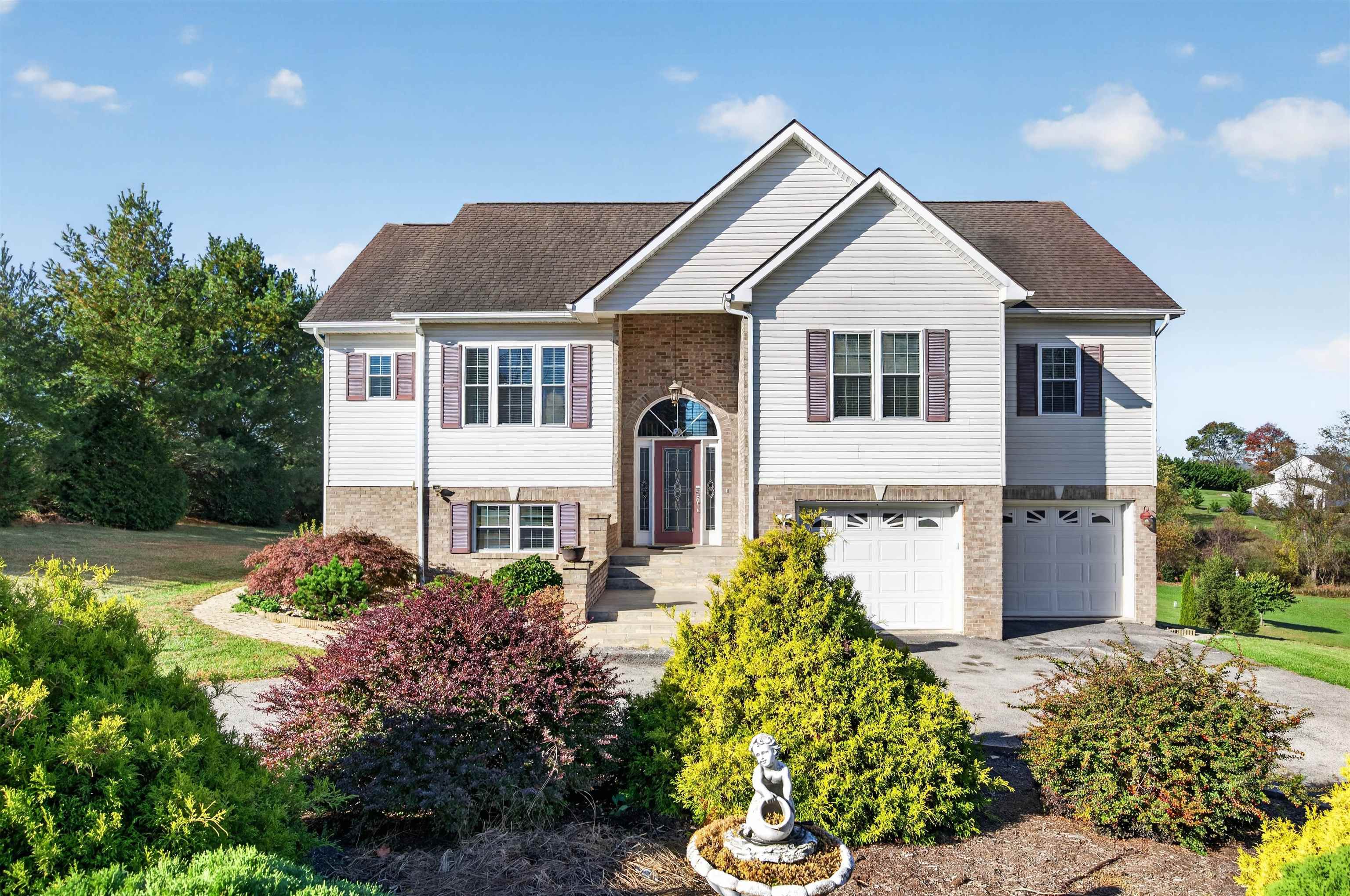 1701 Stratford View Drive Blacksburg VA 24060