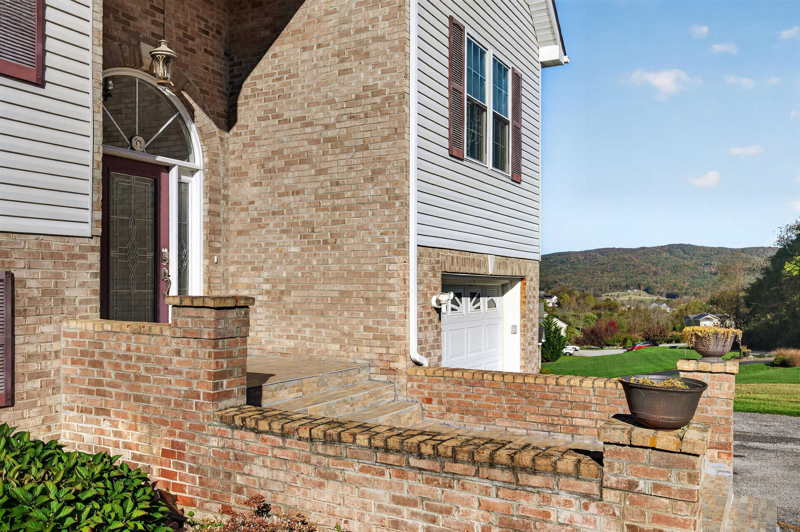 1701 Stratford View Drive Blacksburg VA 24060