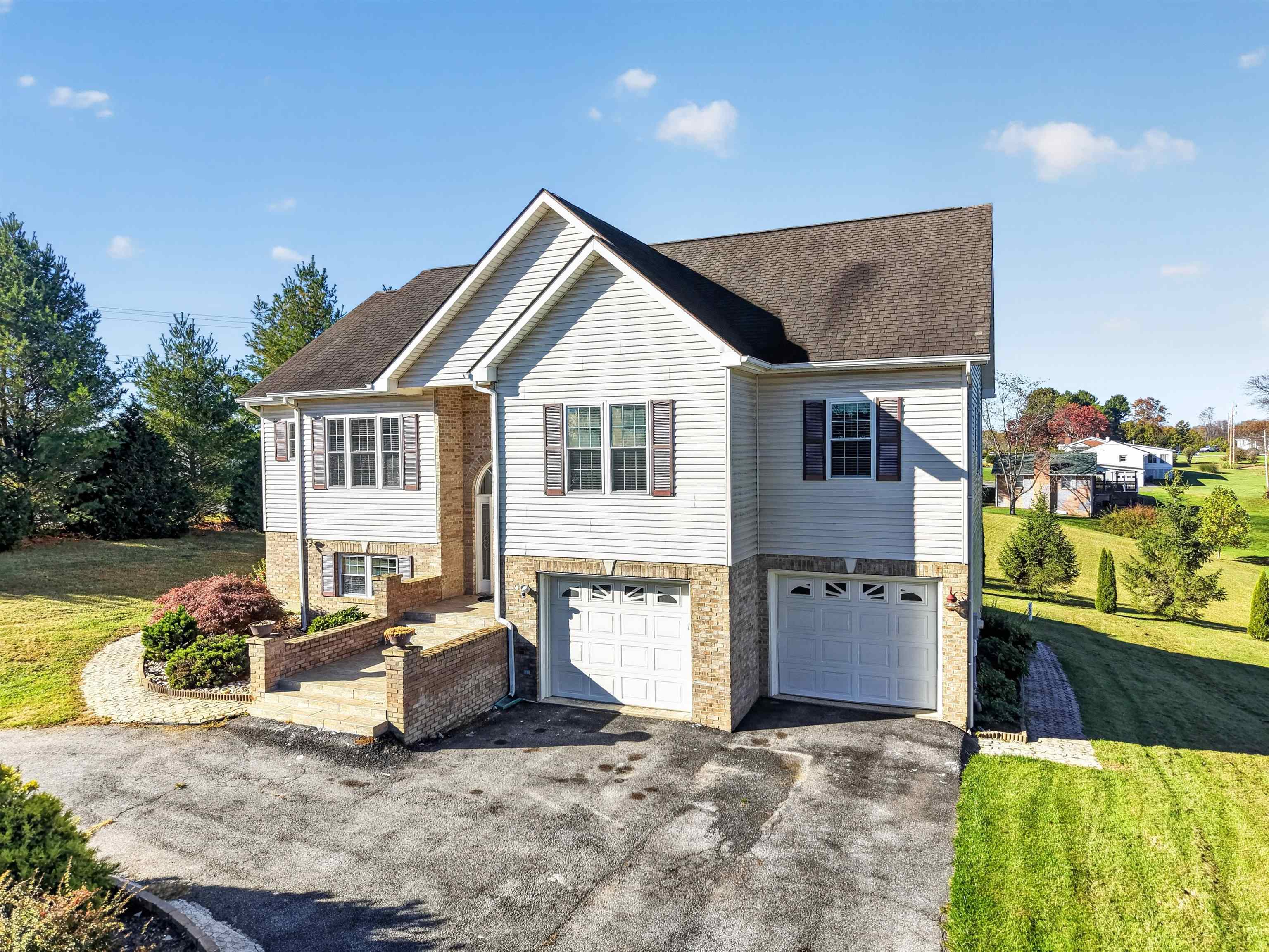 1701 Stratford View Drive Blacksburg VA 24060