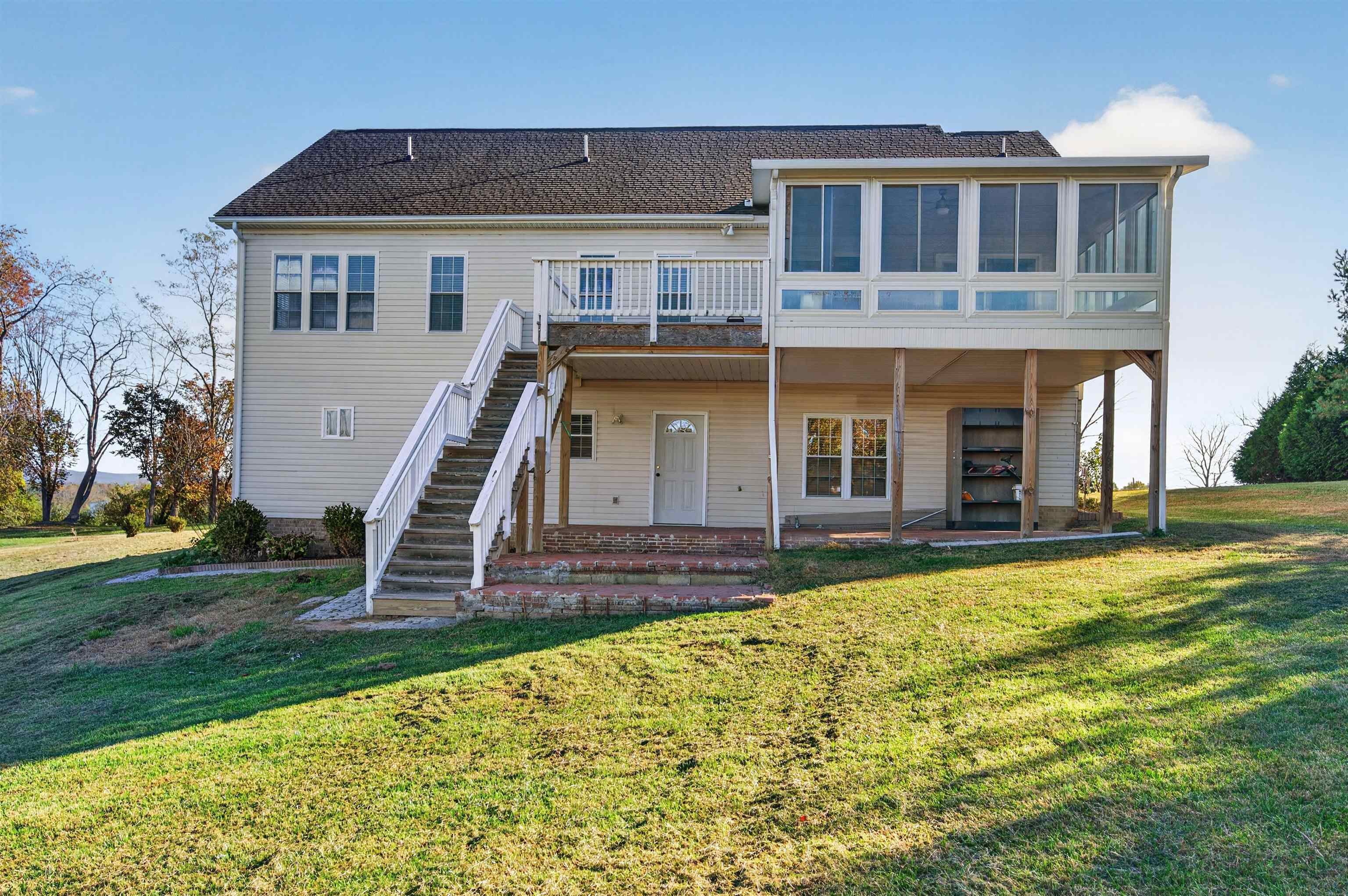 1701 Stratford View Drive Blacksburg VA 24060