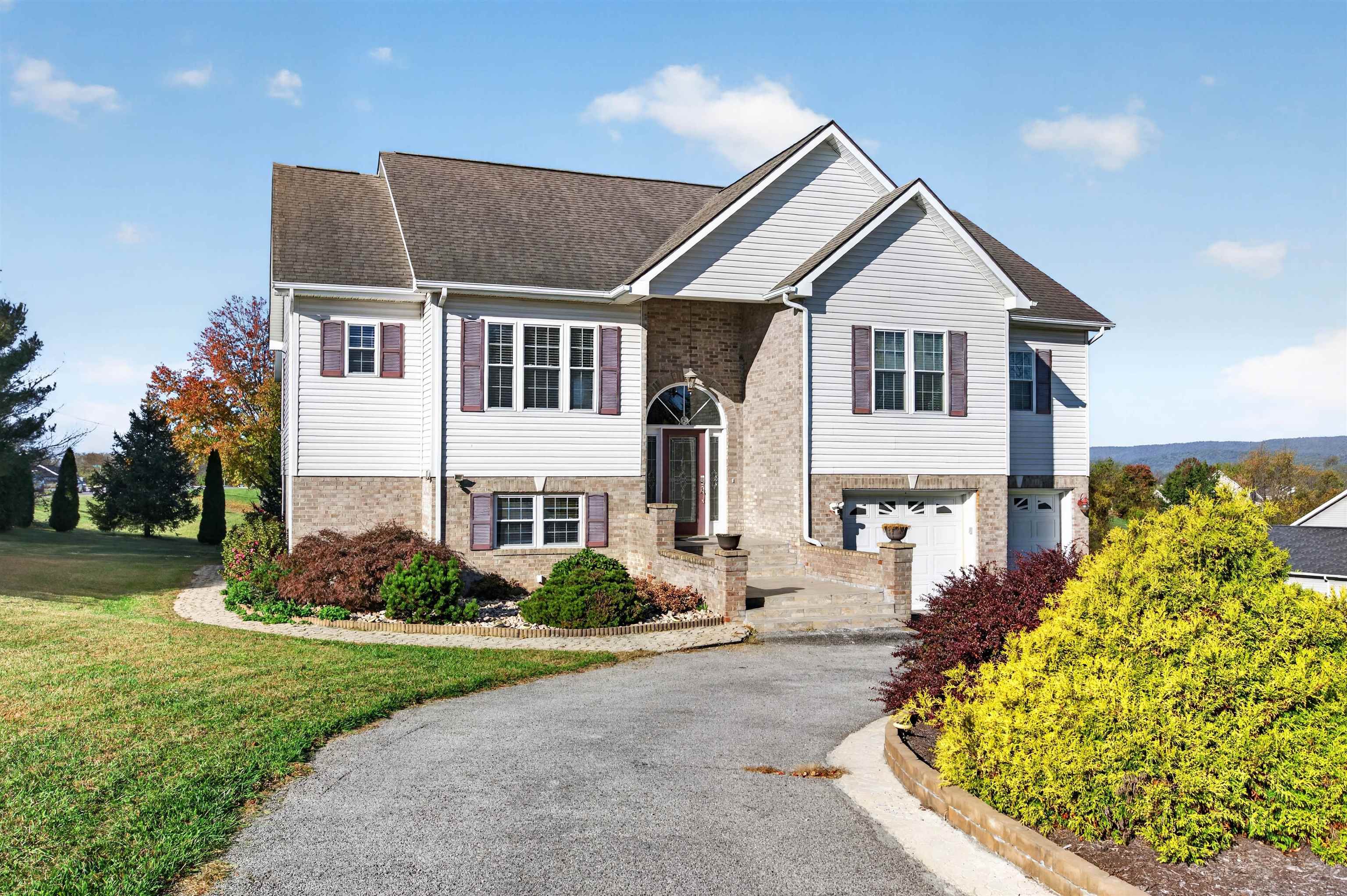 1701 Stratford View Drive Blacksburg VA 24060
