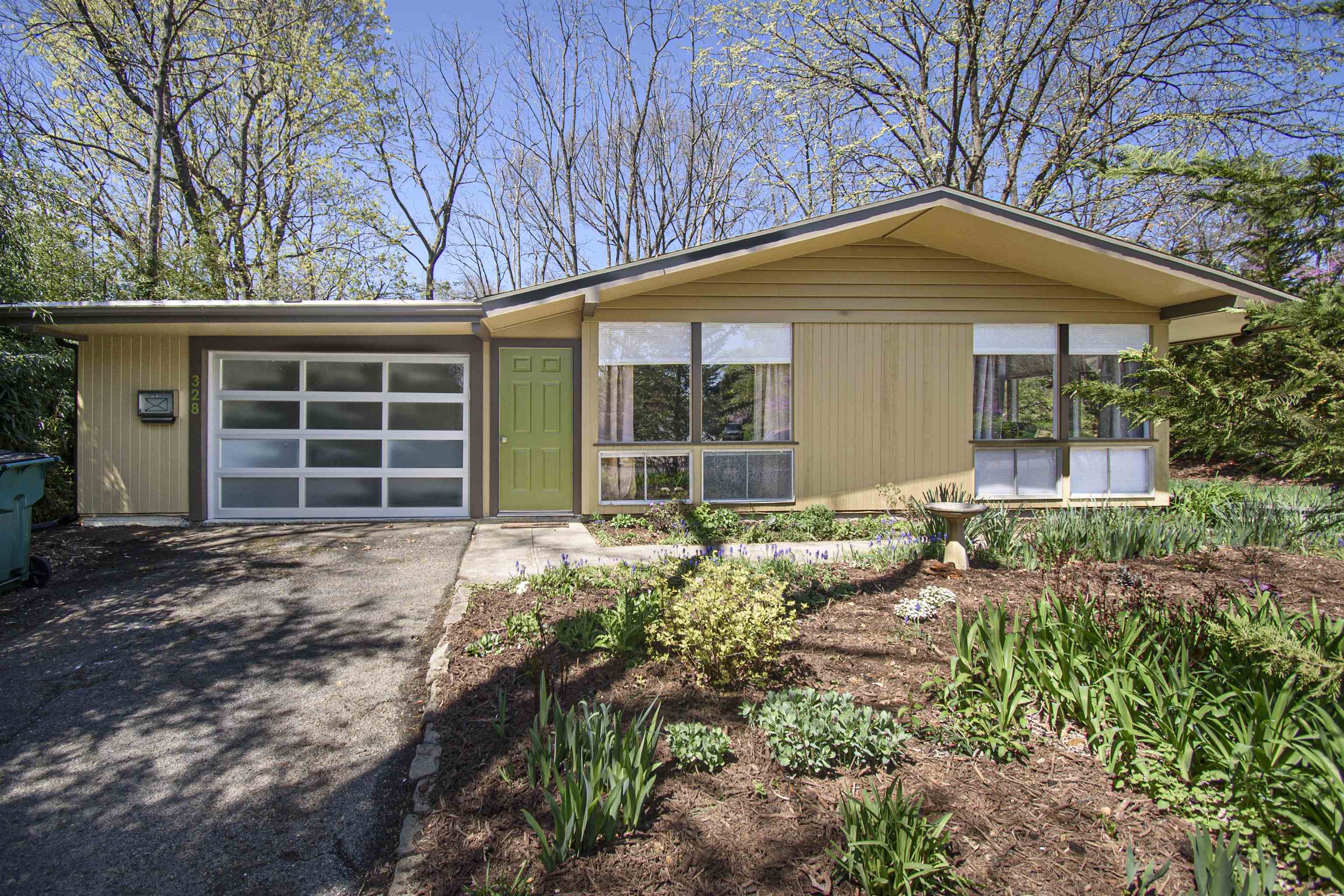 328 Eakin Street Blacksburg VA 24060