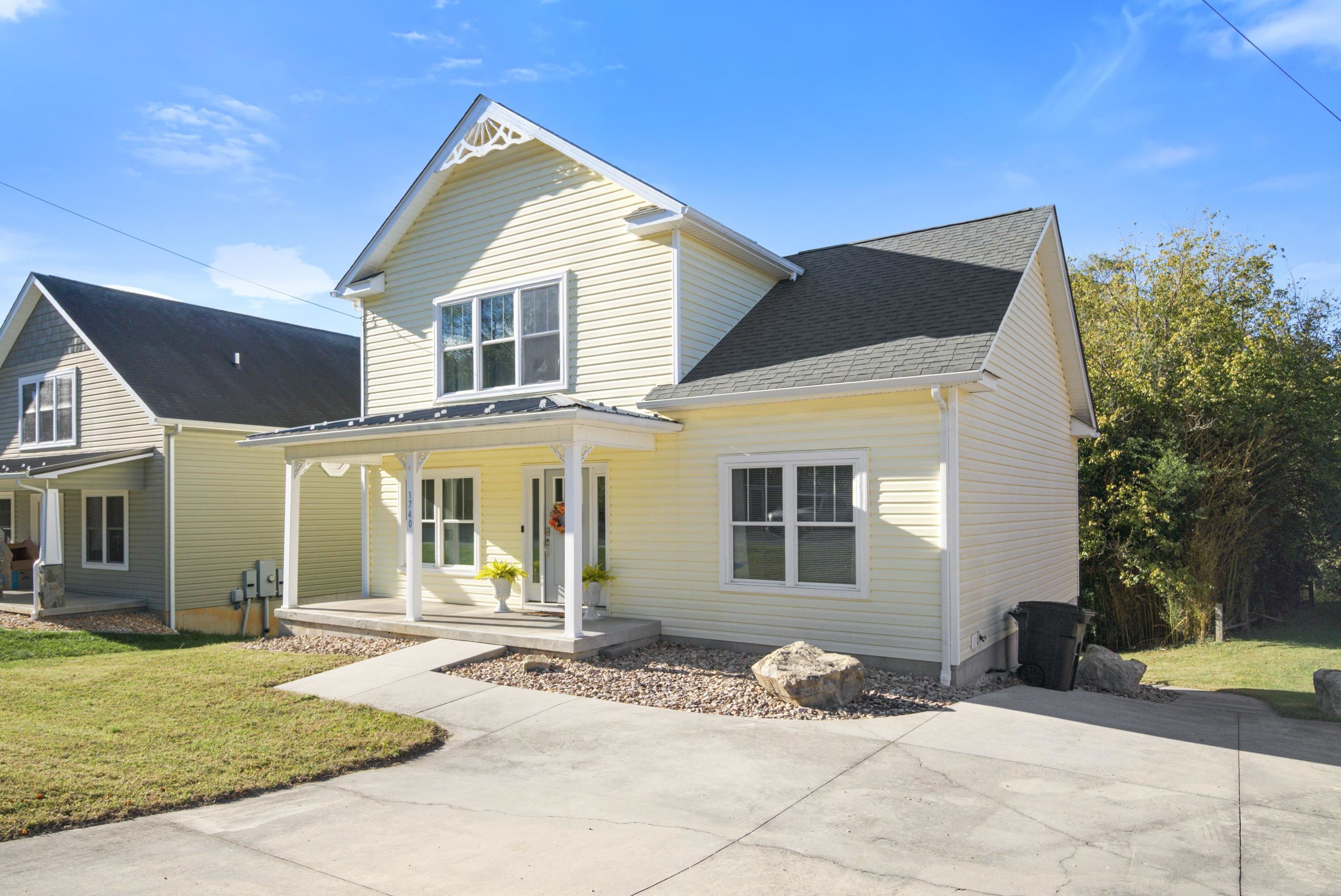 1740 West Street Radford VA 24141